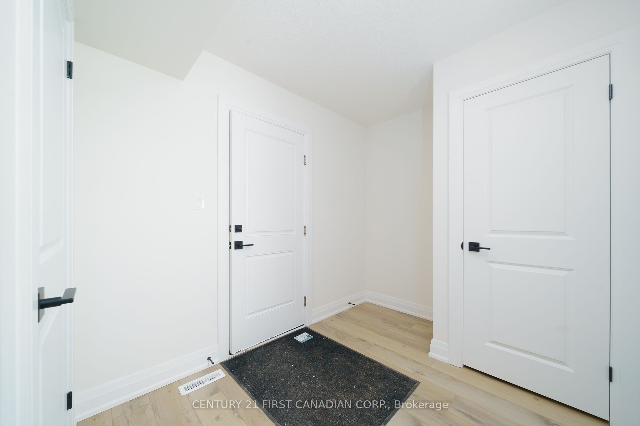 62 Postma Crescent Property Photo 13