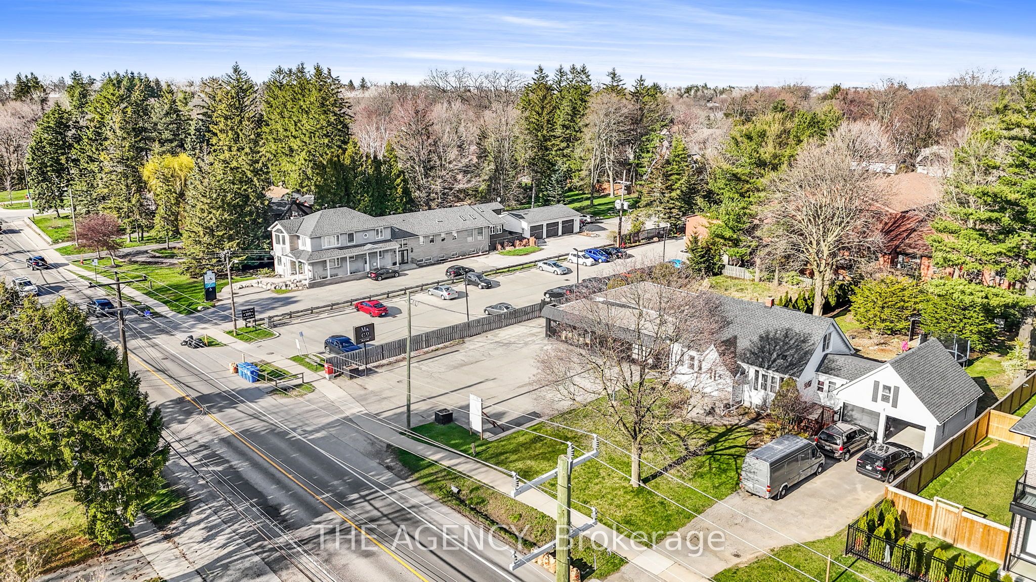 111-115 Fiddlers Green Road Property Photo 2