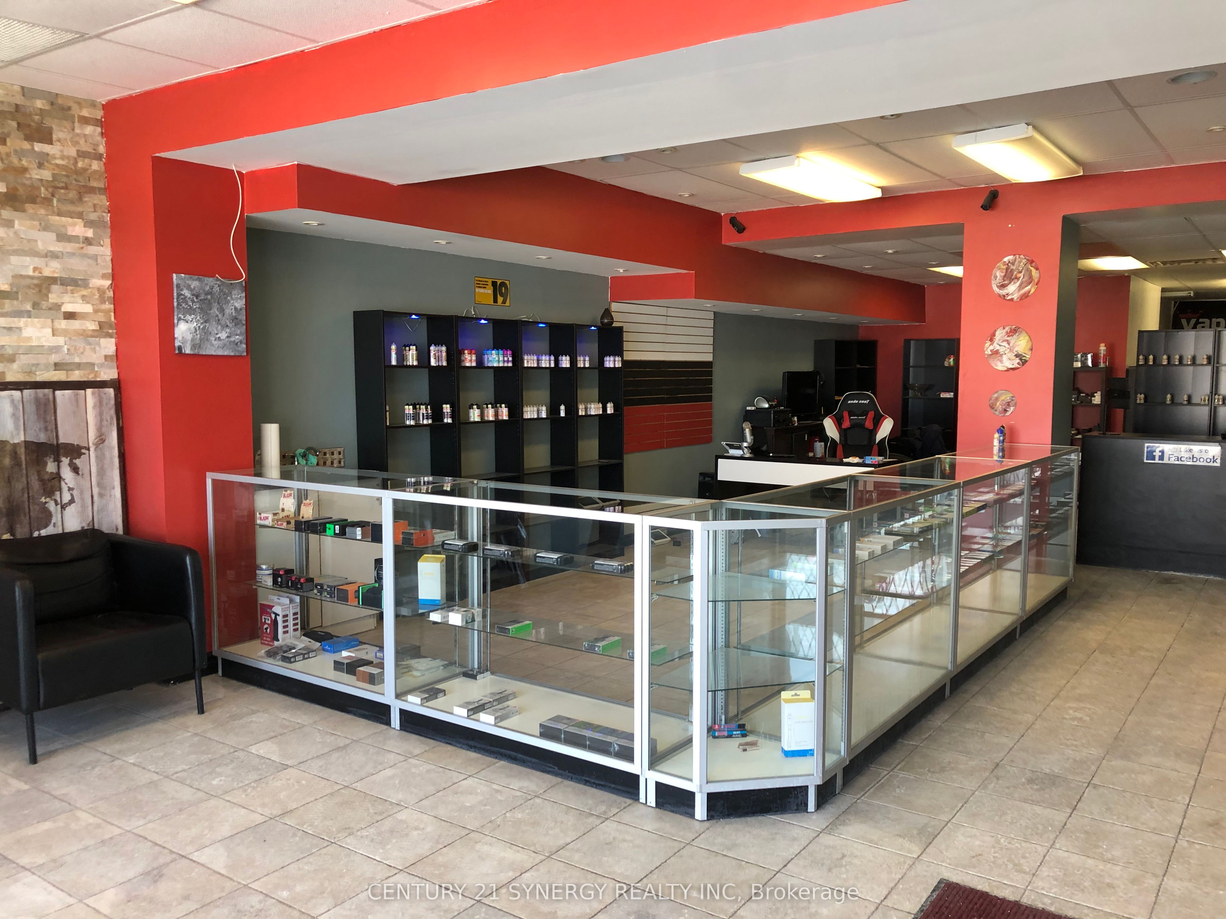 #e - 1489 Merivale Road Property Photo 3
