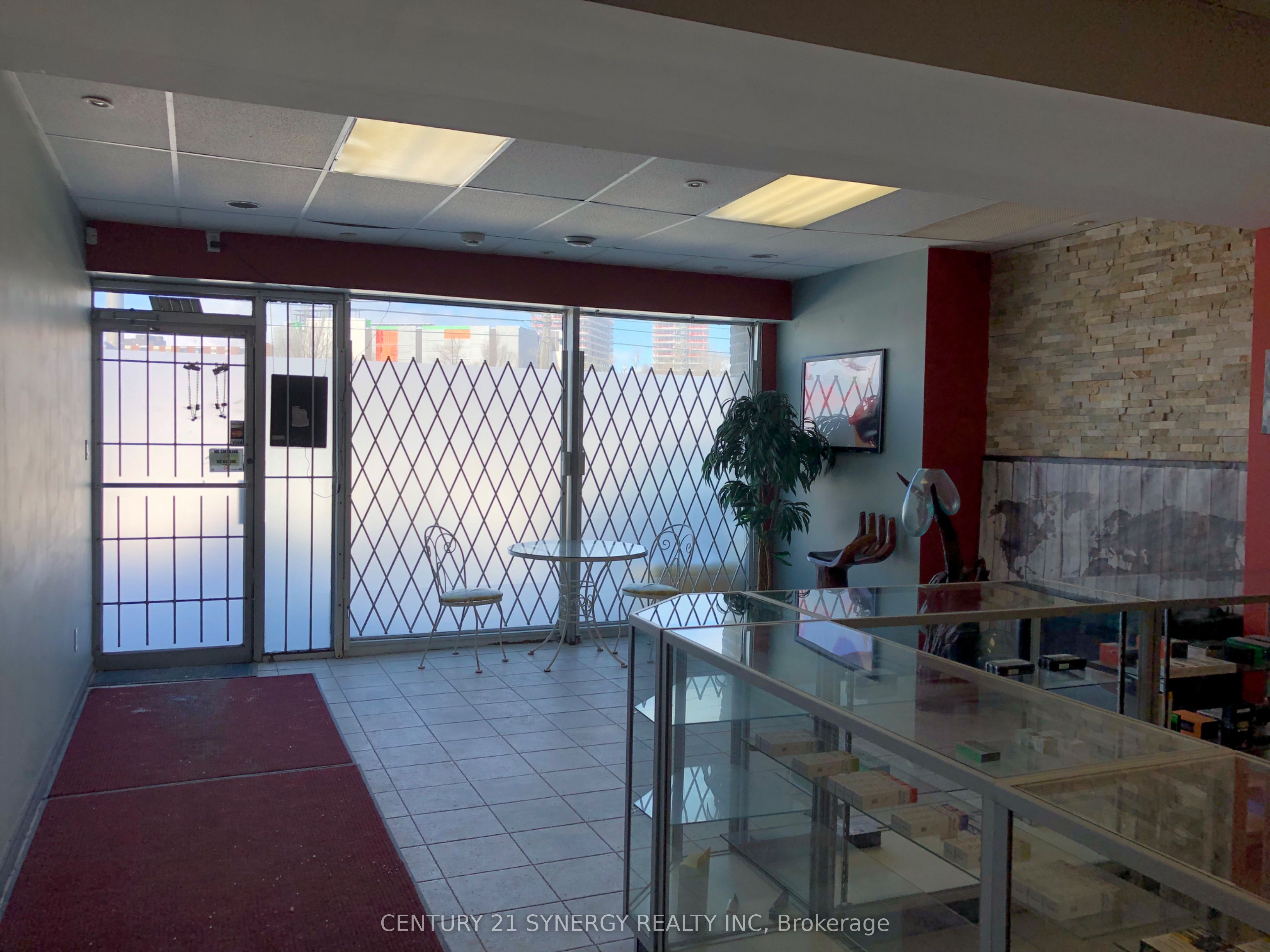 #e - 1489 Merivale Road Property Photo 9