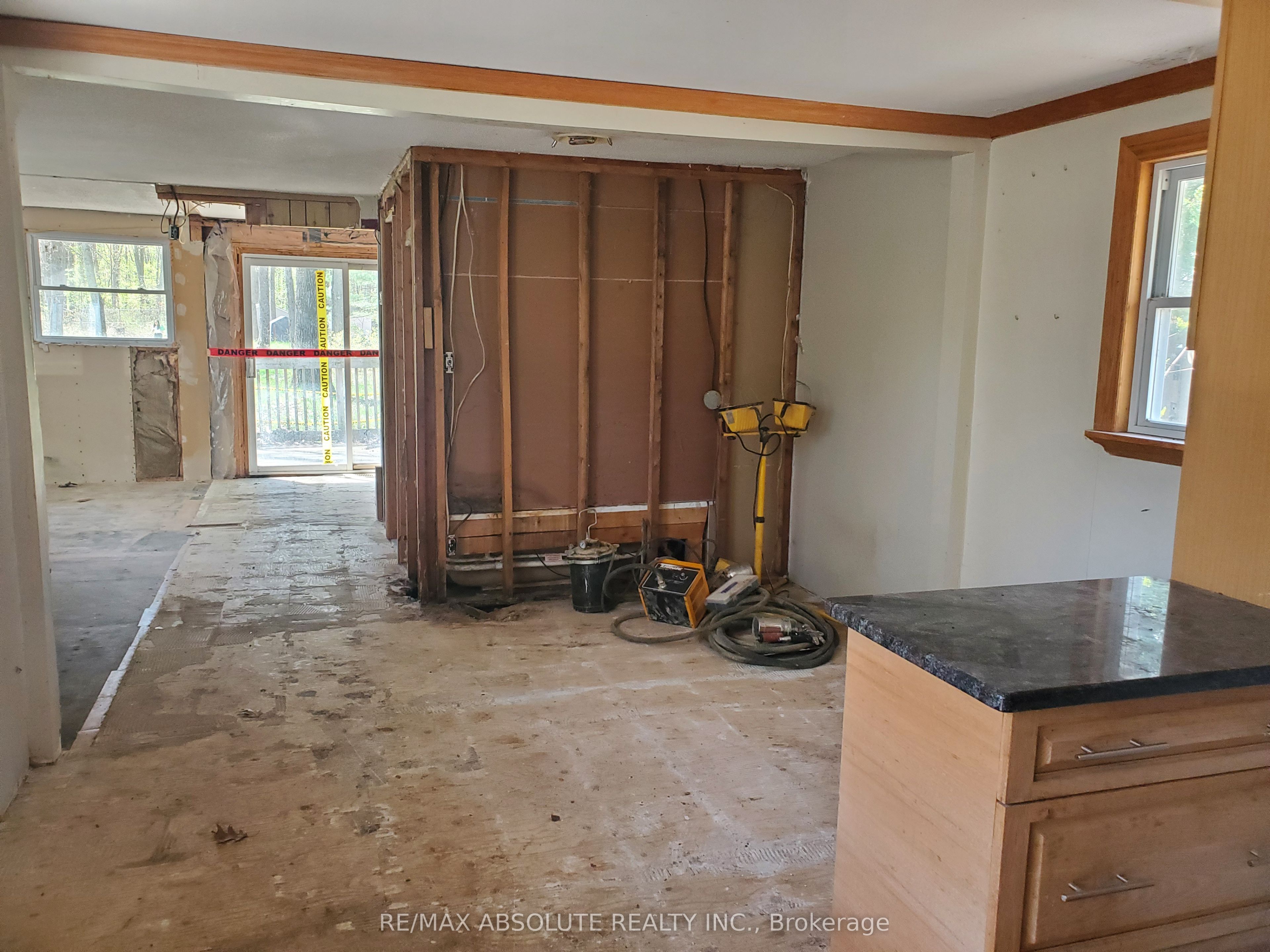 755 Bayview Drive Property Photo 12