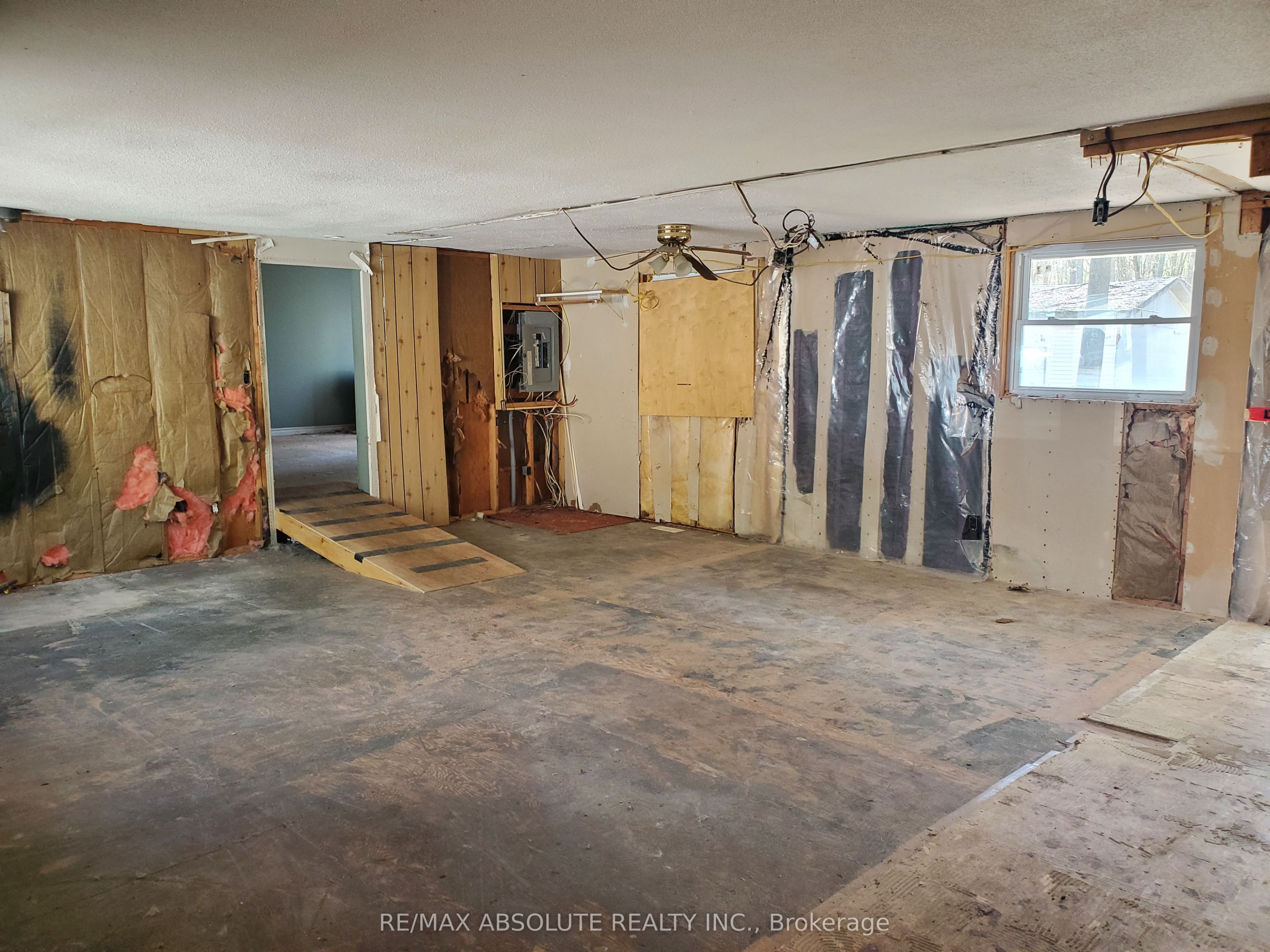755 Bayview Drive Property Photo 13