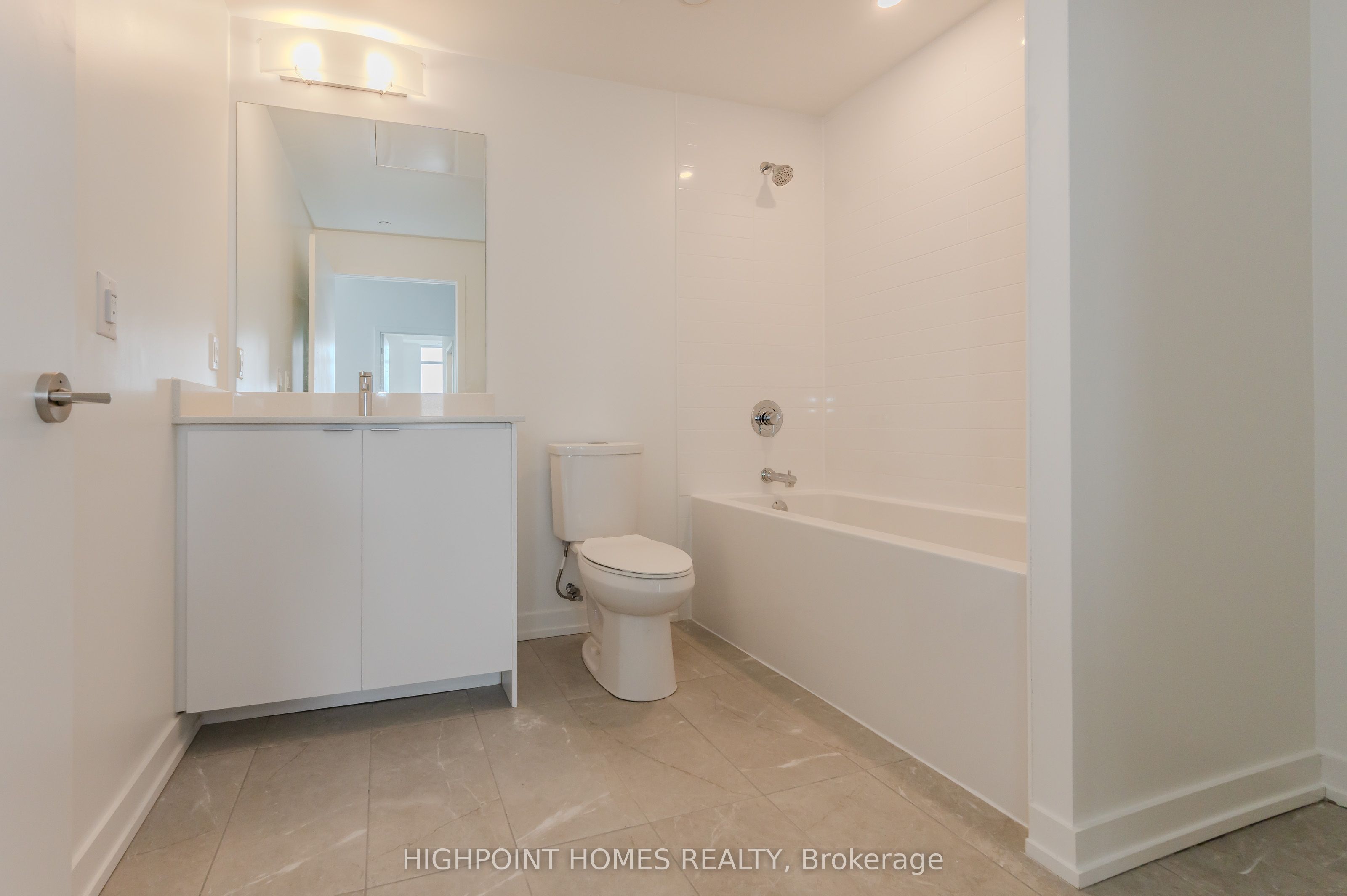 #2509 - 55 Duke Street Property Photo 9