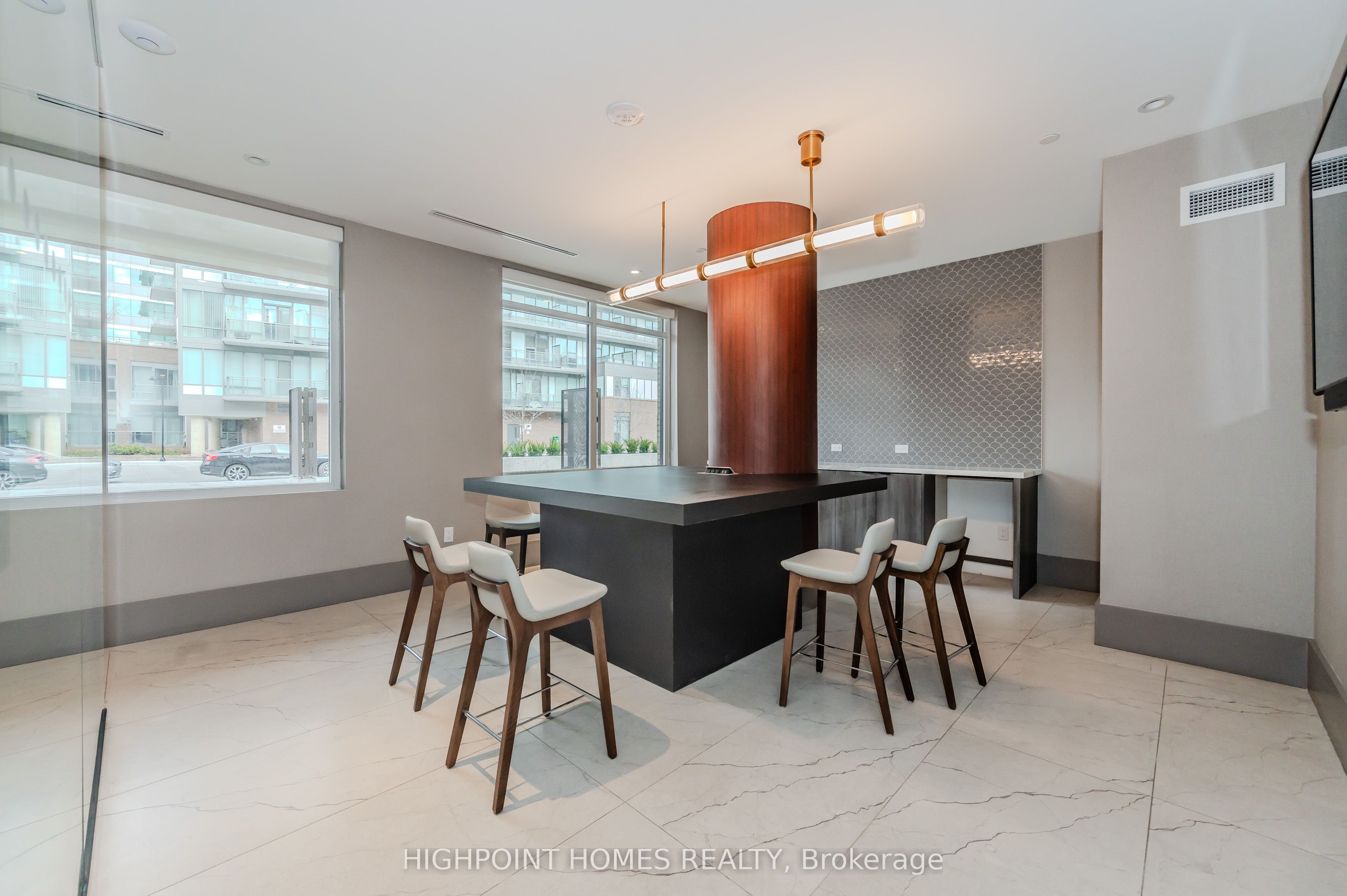 #2509 - 55 Duke Street Property Photo 22