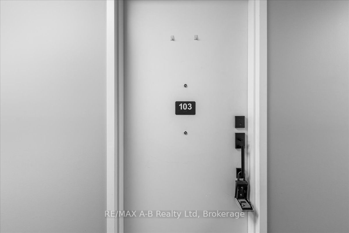 #103 - 100 Gordon Street Property Photo 3
