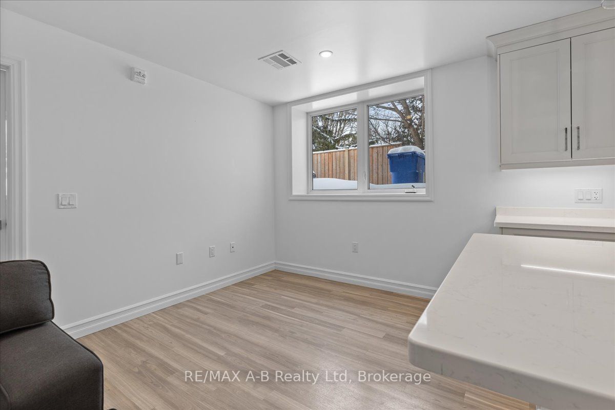 #103 - 100 Gordon Street Property Photo 15