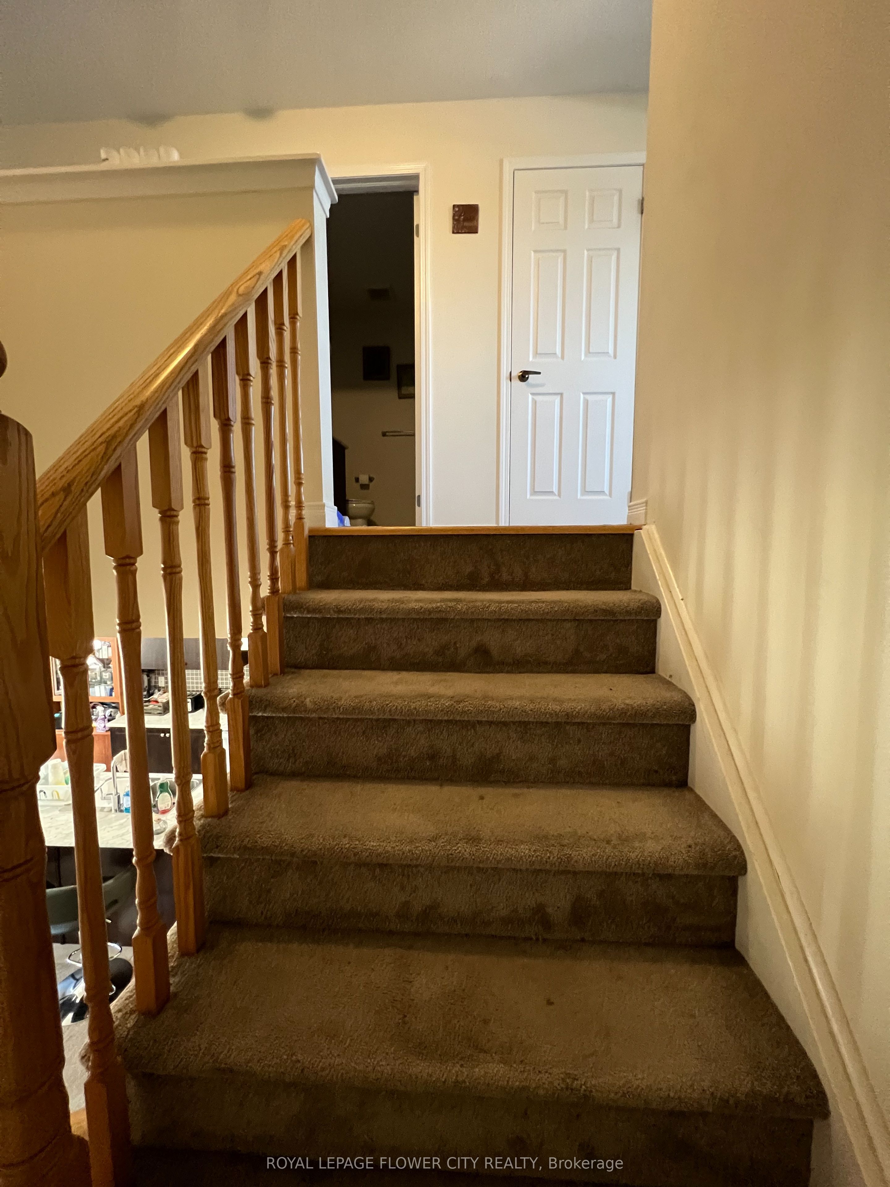 151 Thompson Rd Property Photo 6