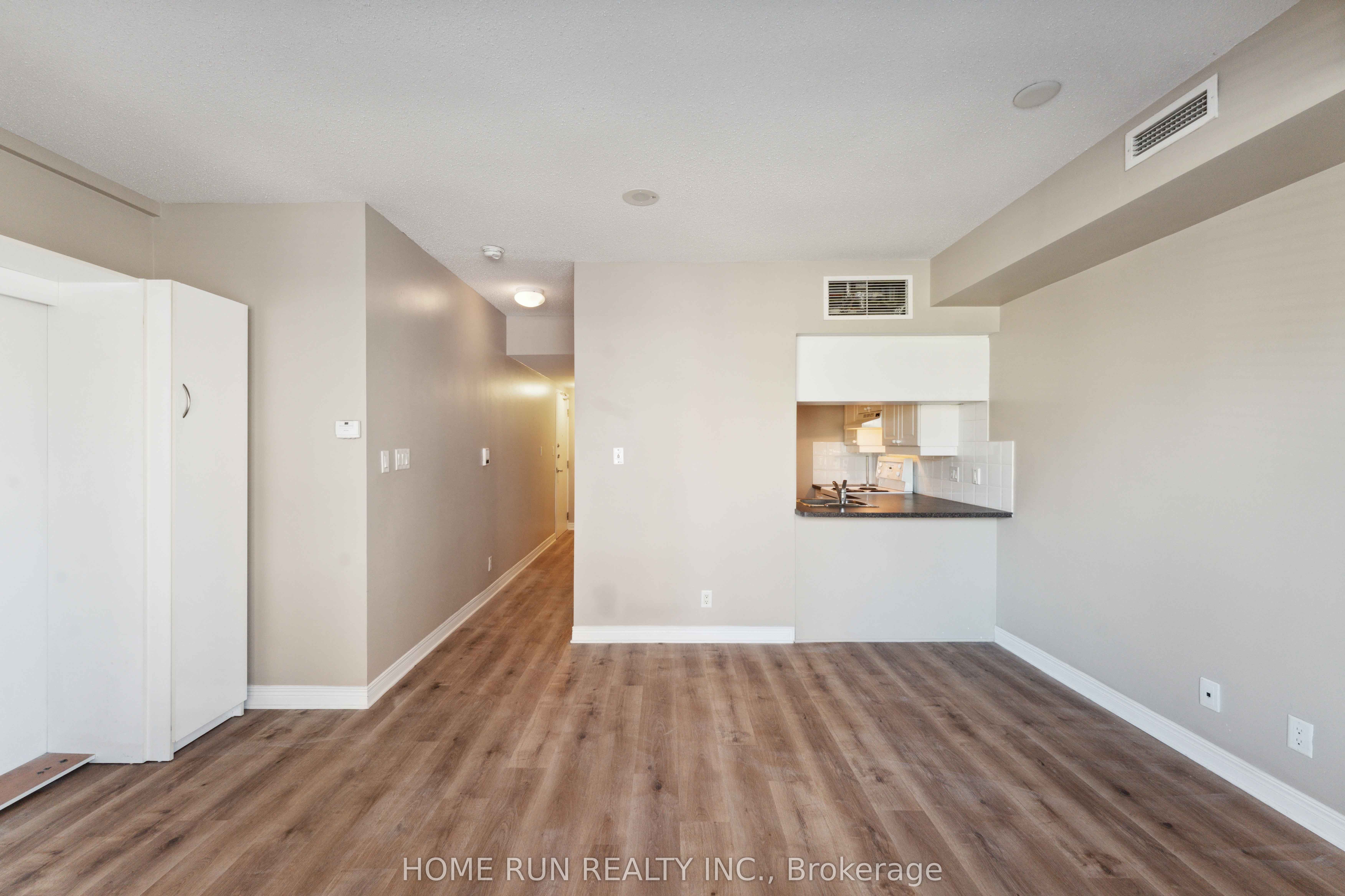 #2a - 150 York Street Property Photo 8