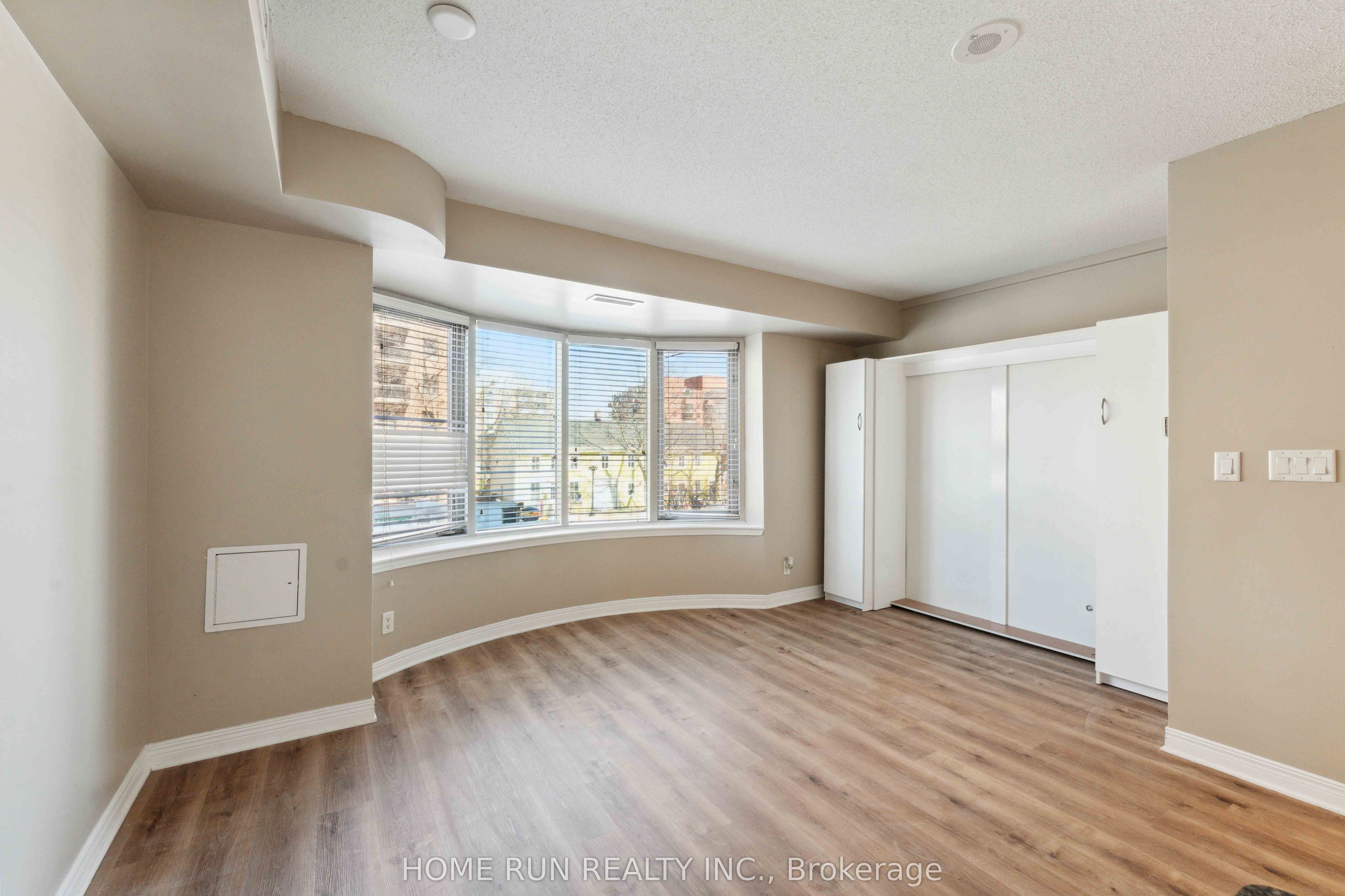 #2a - 150 York Street Property Photo 10