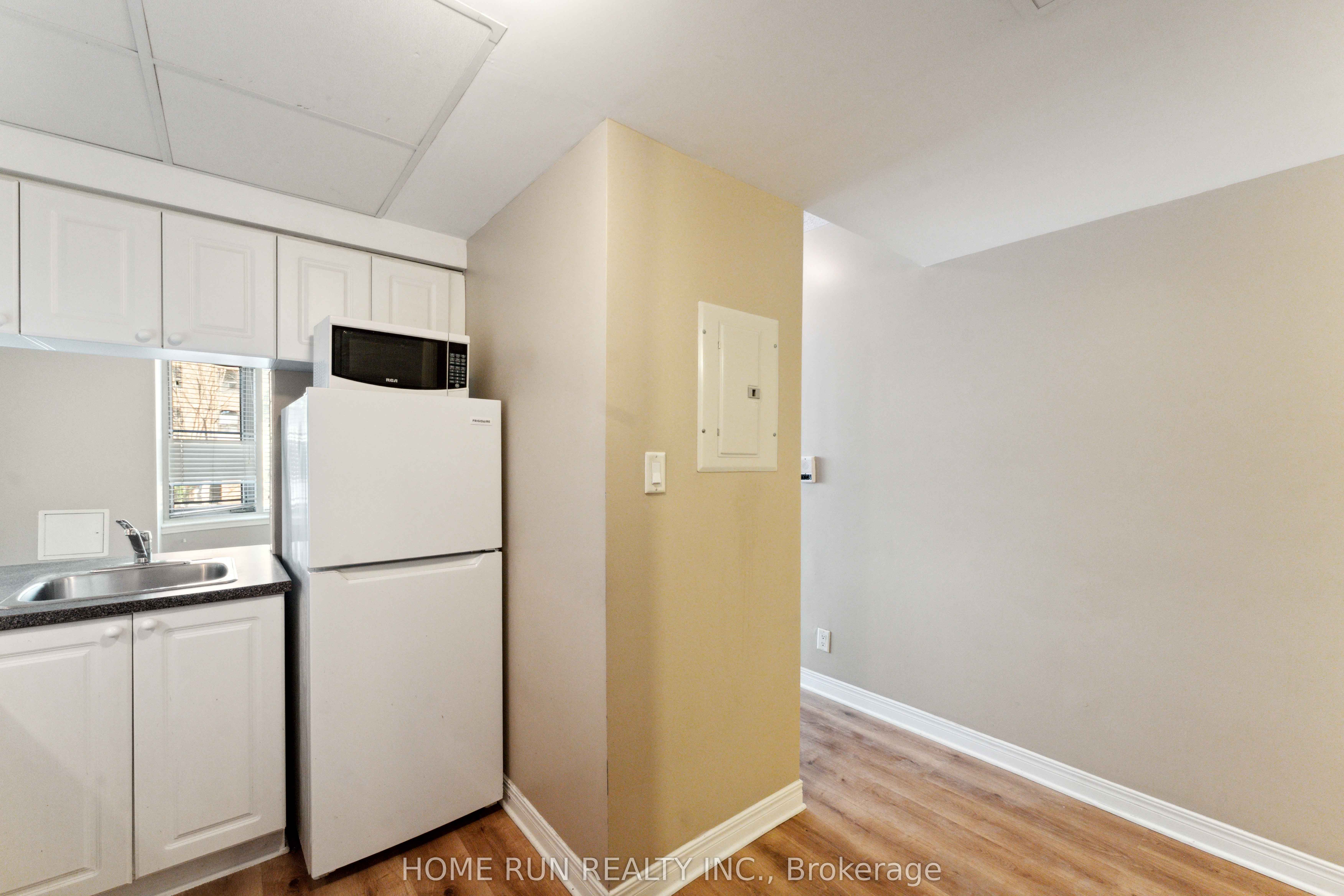 #2a - 150 York Street Property Photo 14