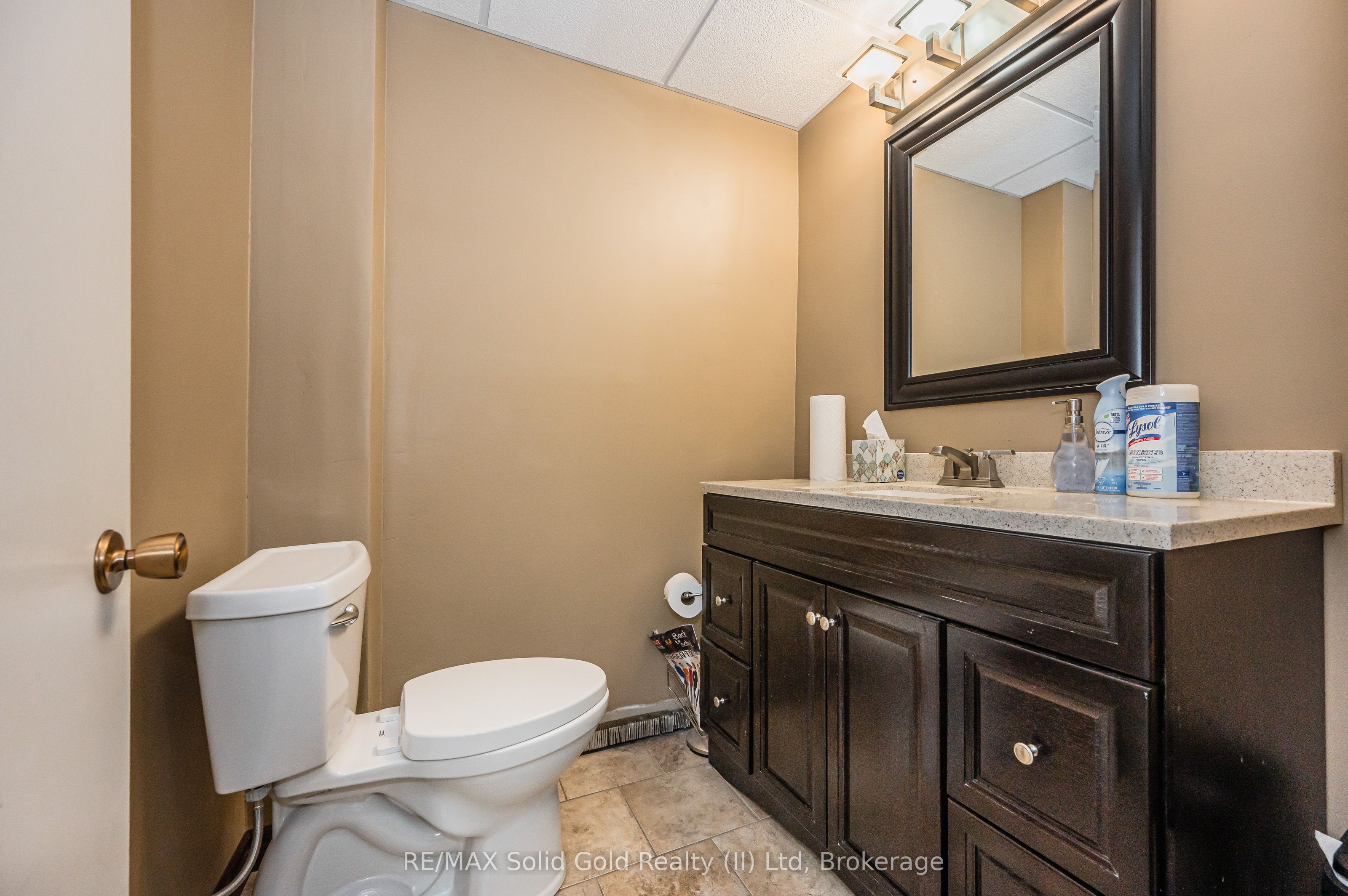 77 Ontario Street Property Photo 14