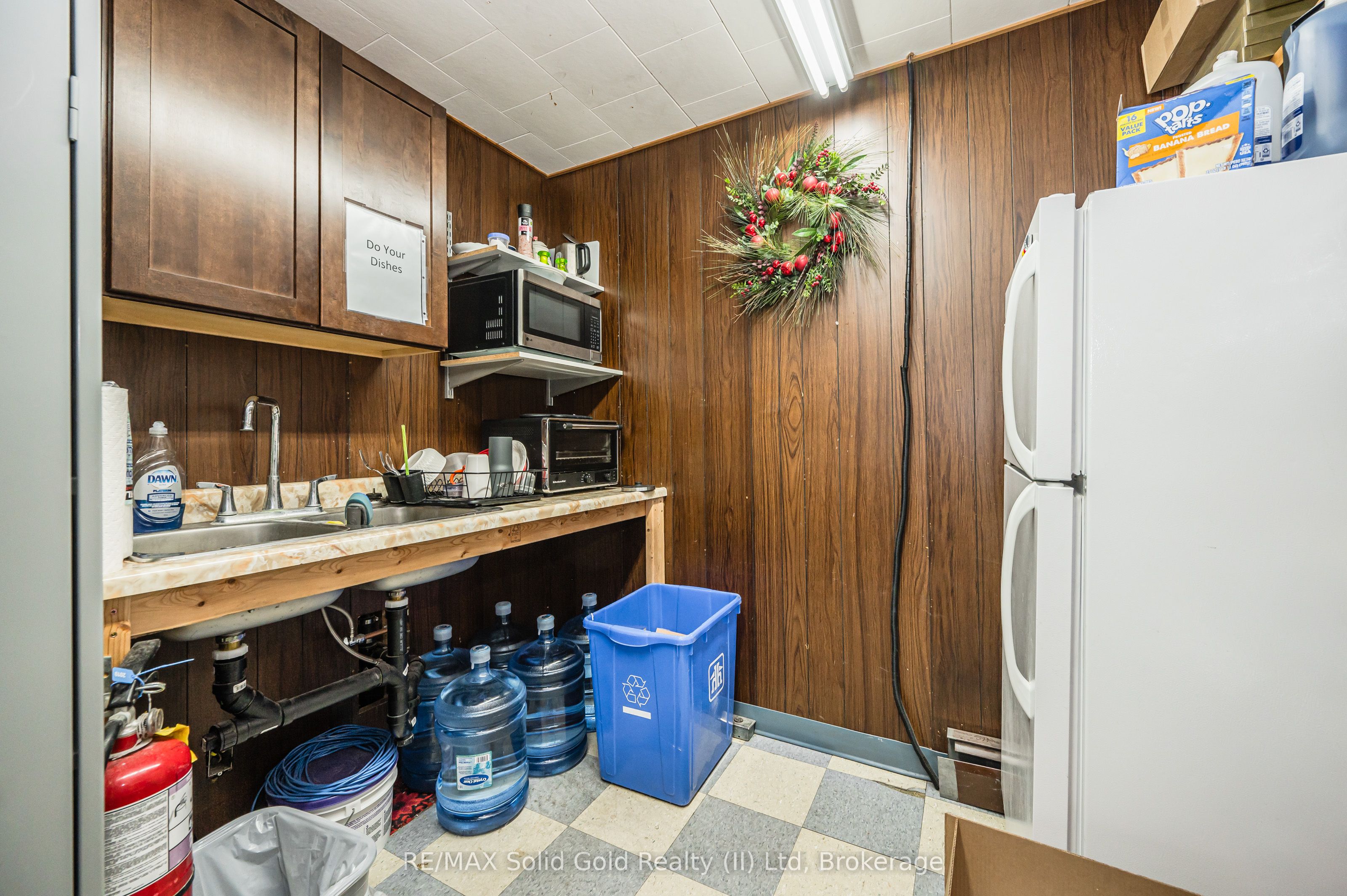 77 Ontario Street Property Photo 15