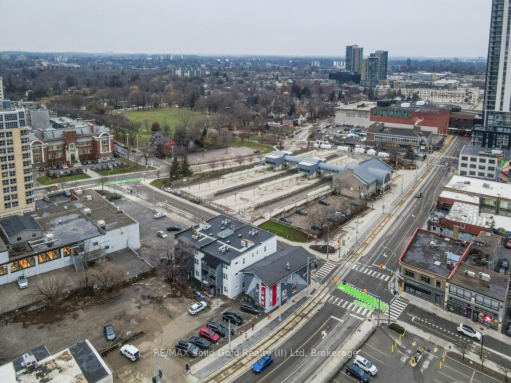 77 Ontario Street Property Photo 20