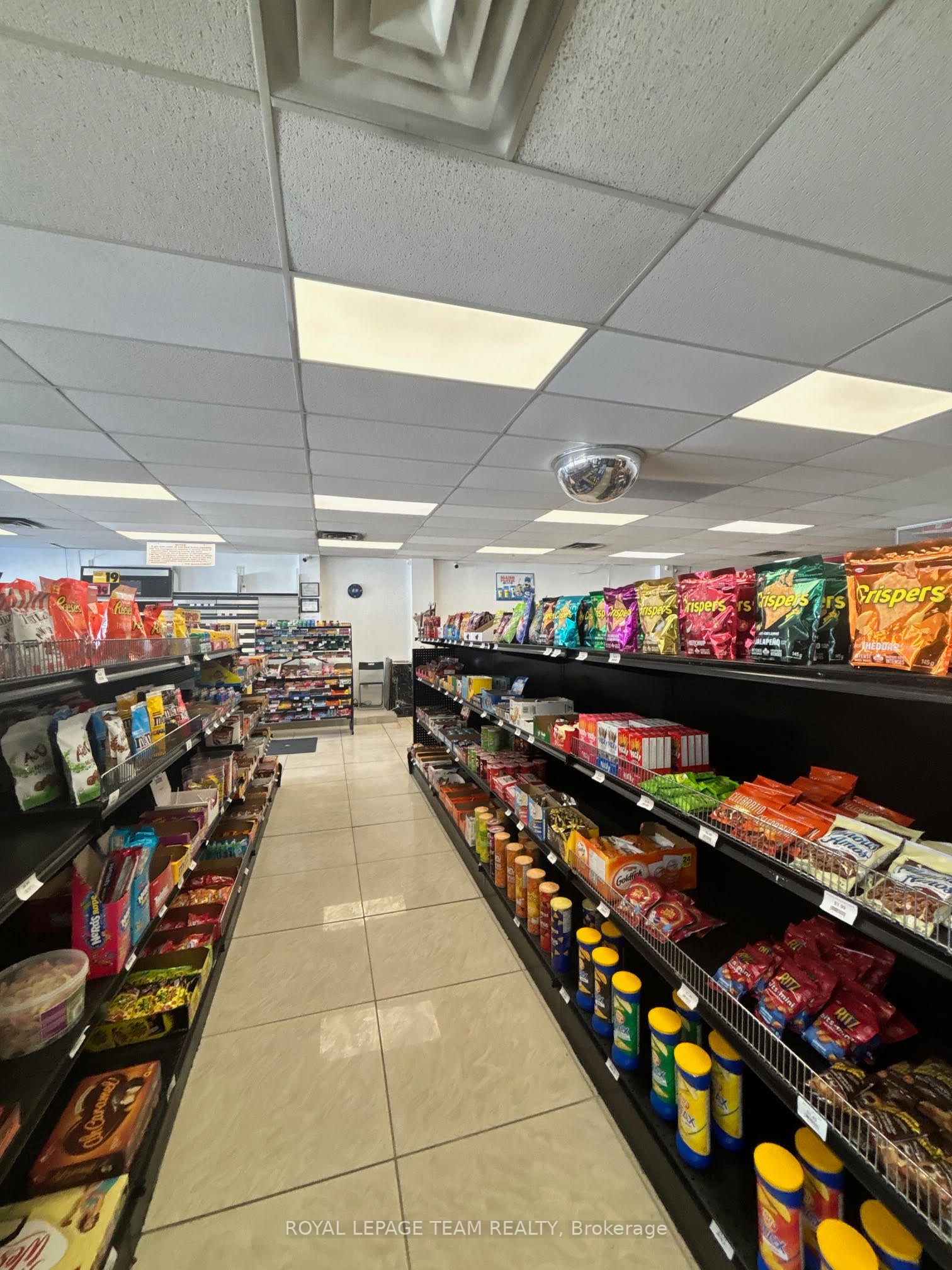#unit B - 876 Montreal Road Property Photo 15