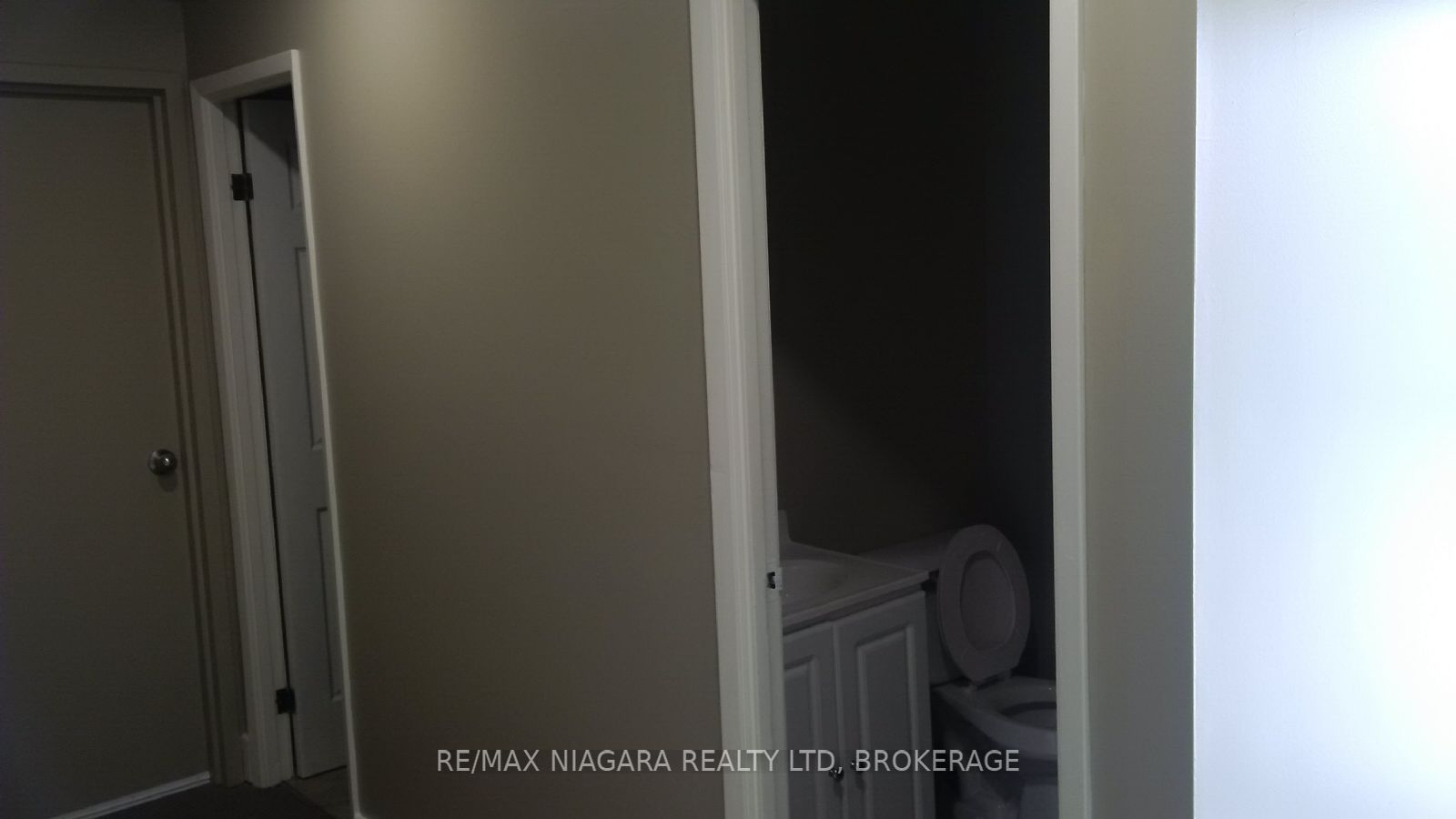 #102d - 73 Ontario Street Property Photo 5