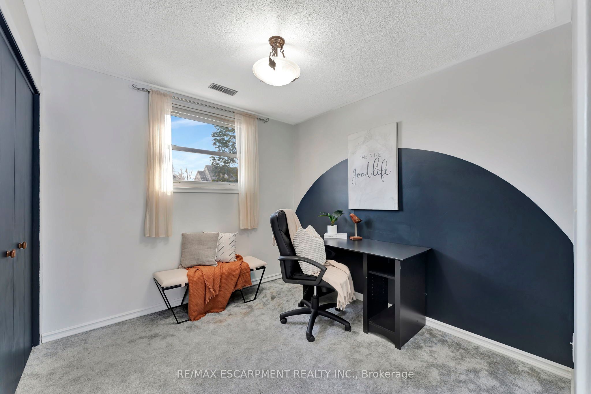 49 Lynndale Road Property Photo 22
