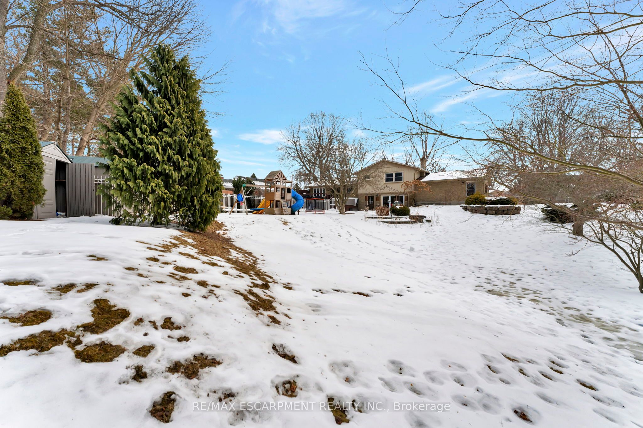 49 Lynndale Road Property Photo 42