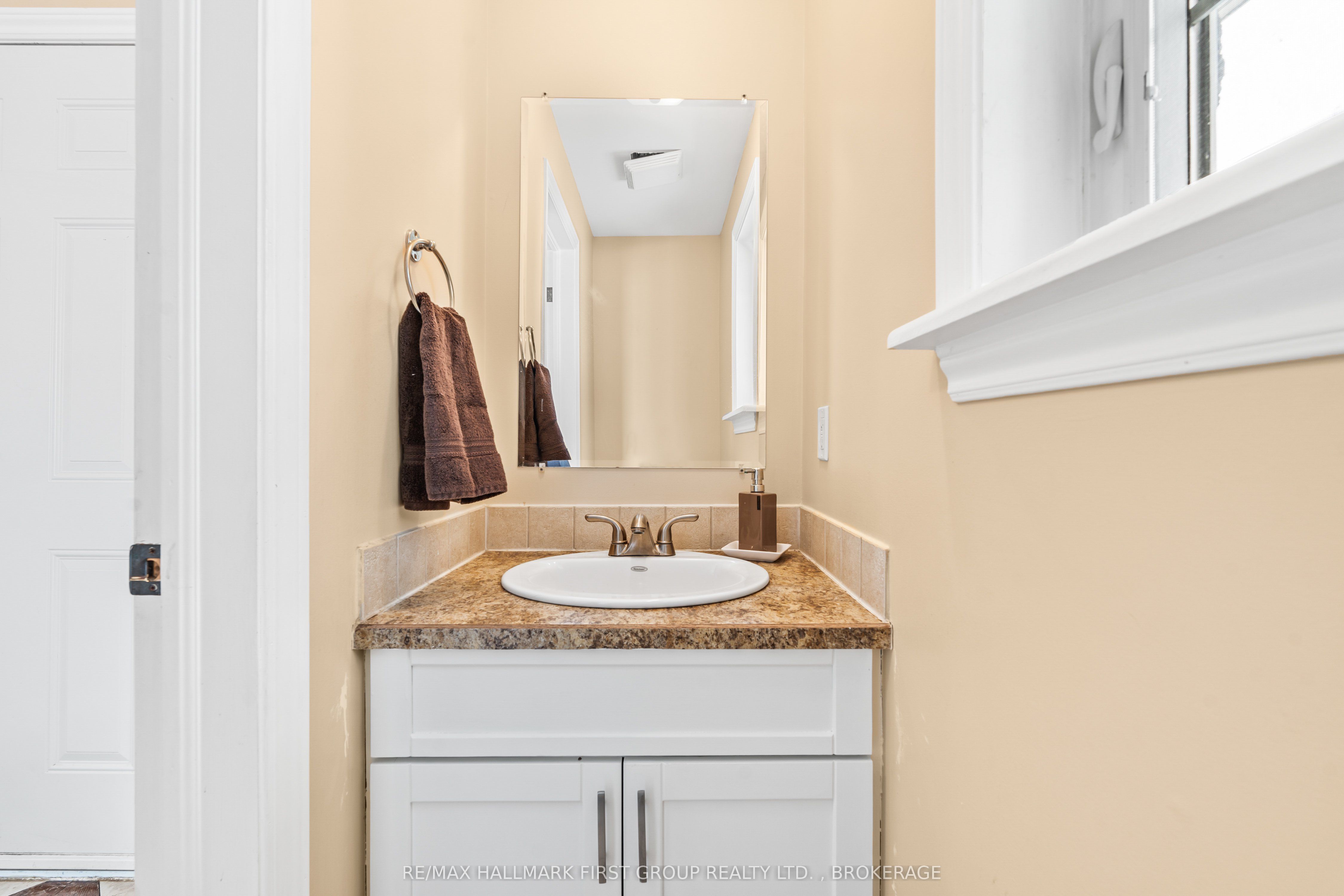 1461 English Way Property Photo 39