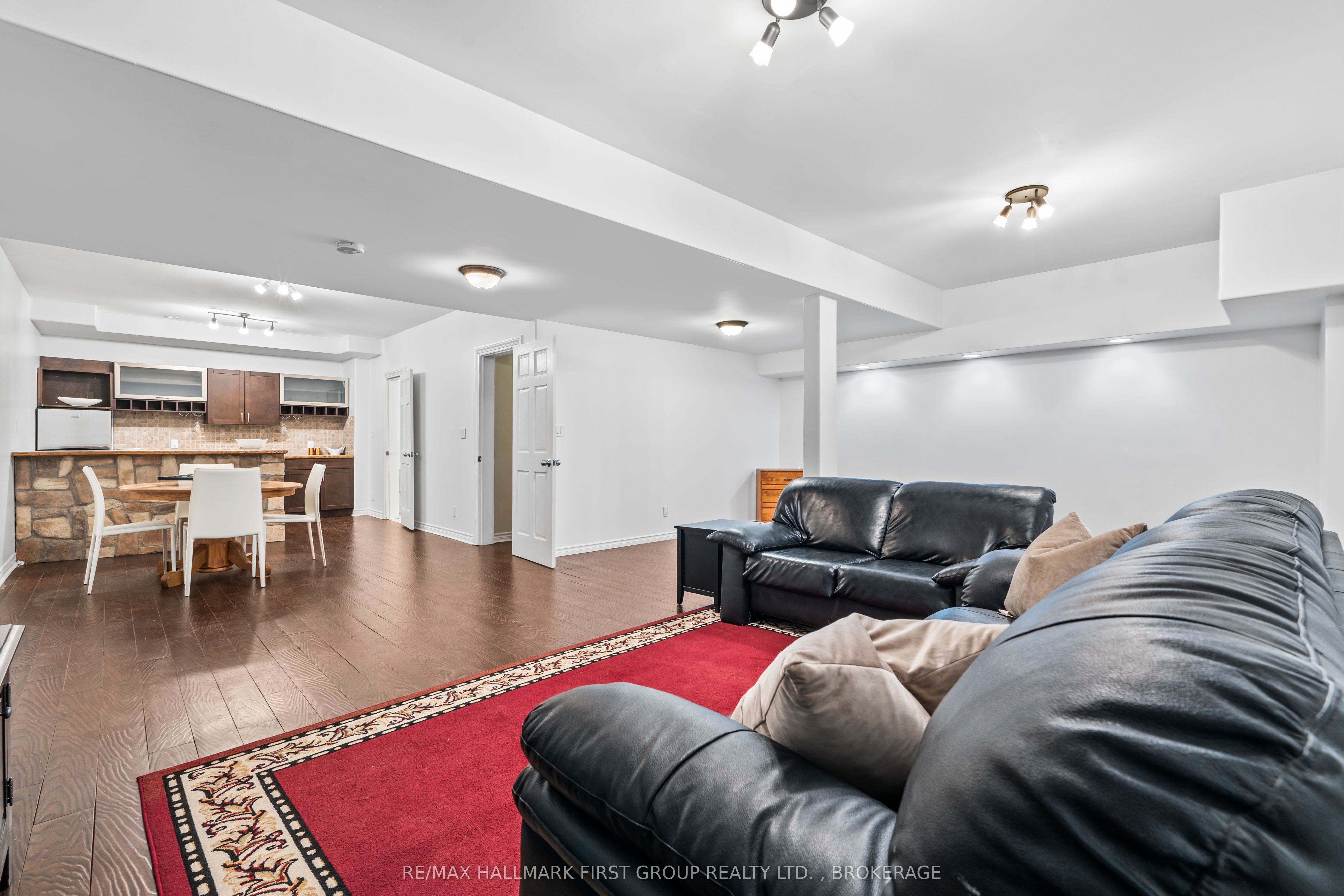 1461 English Way Property Photo 44