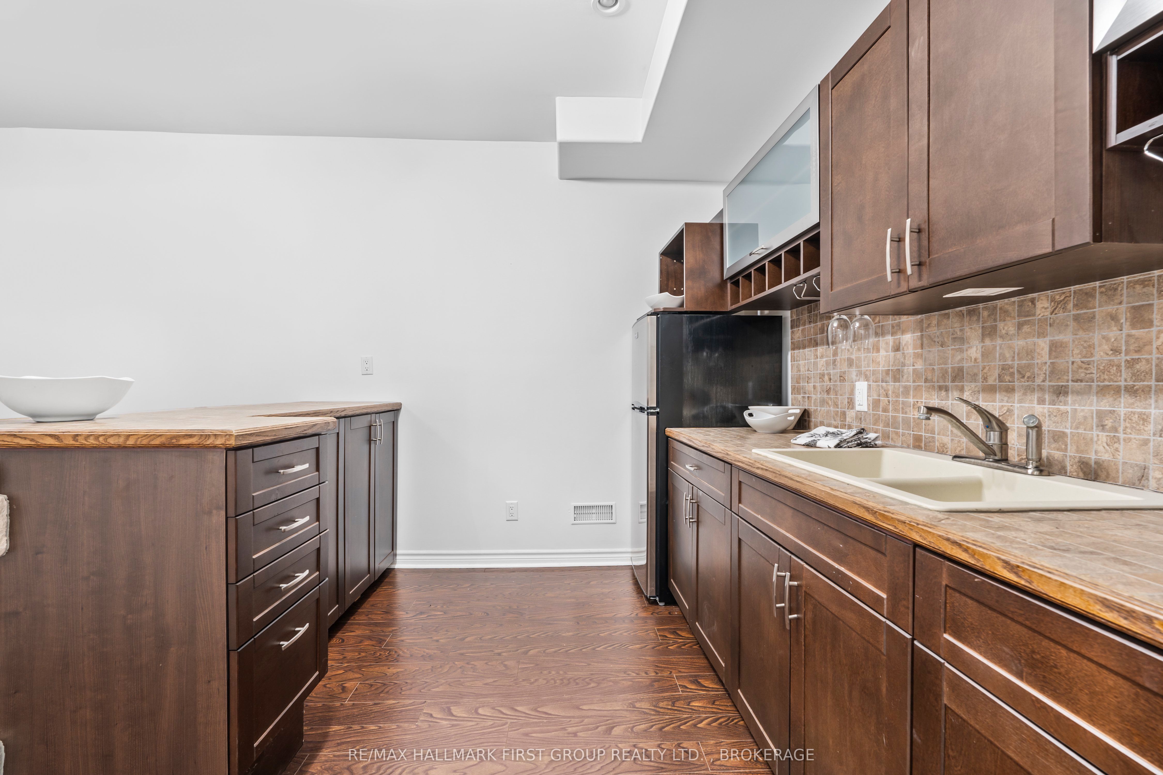 1461 English Way Property Photo 47