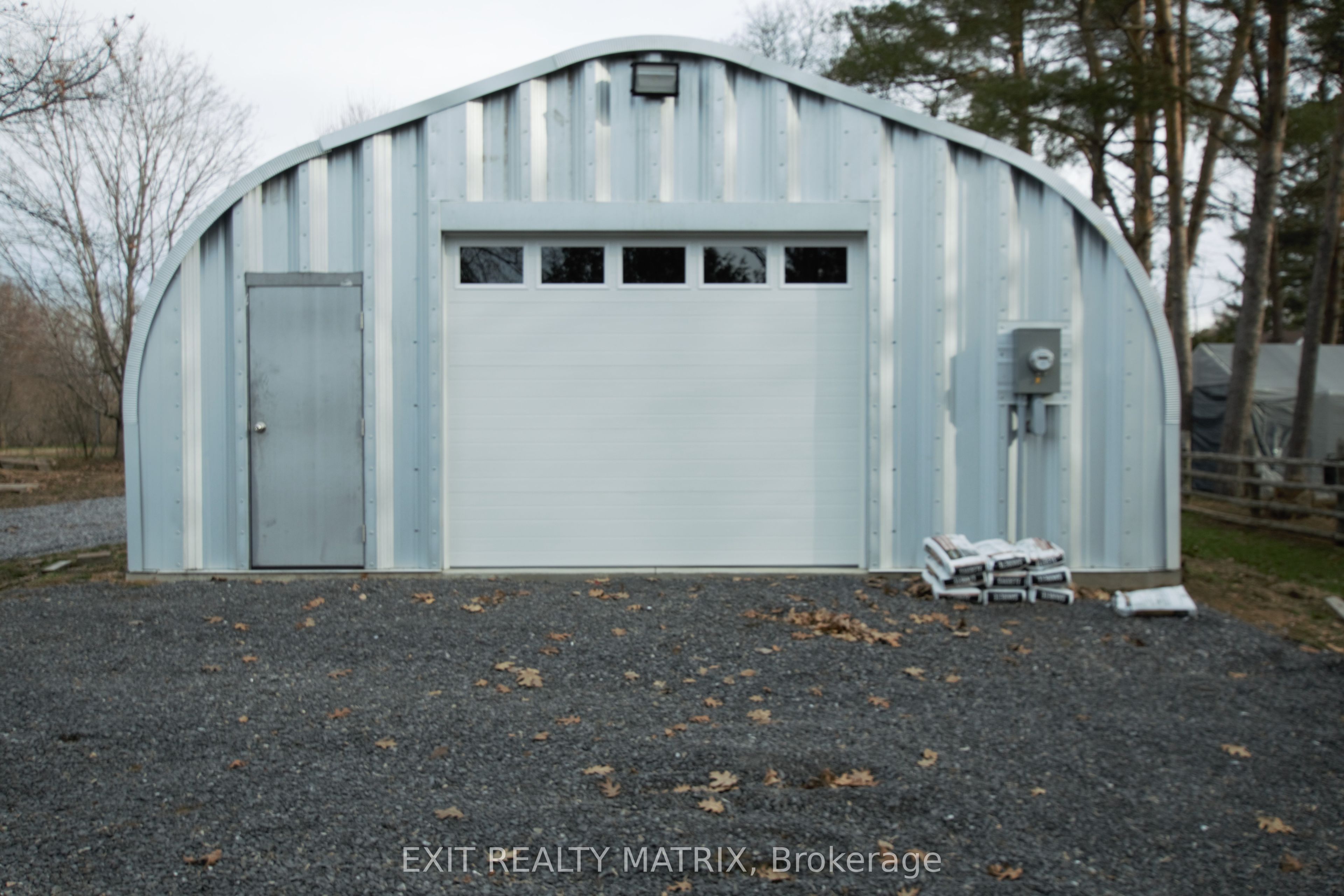 1429 Meadow Drive Property Photo 2