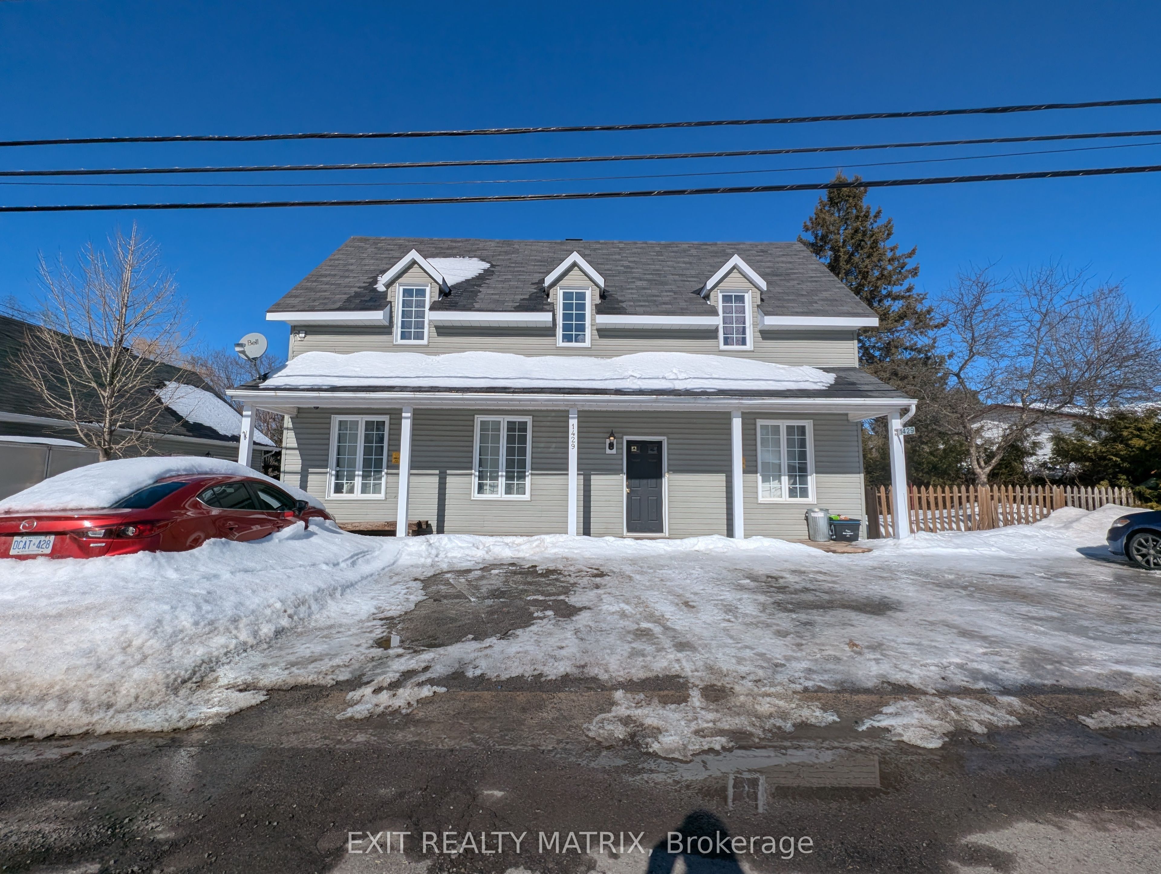 1429 Meadow Drive Property Photo 3