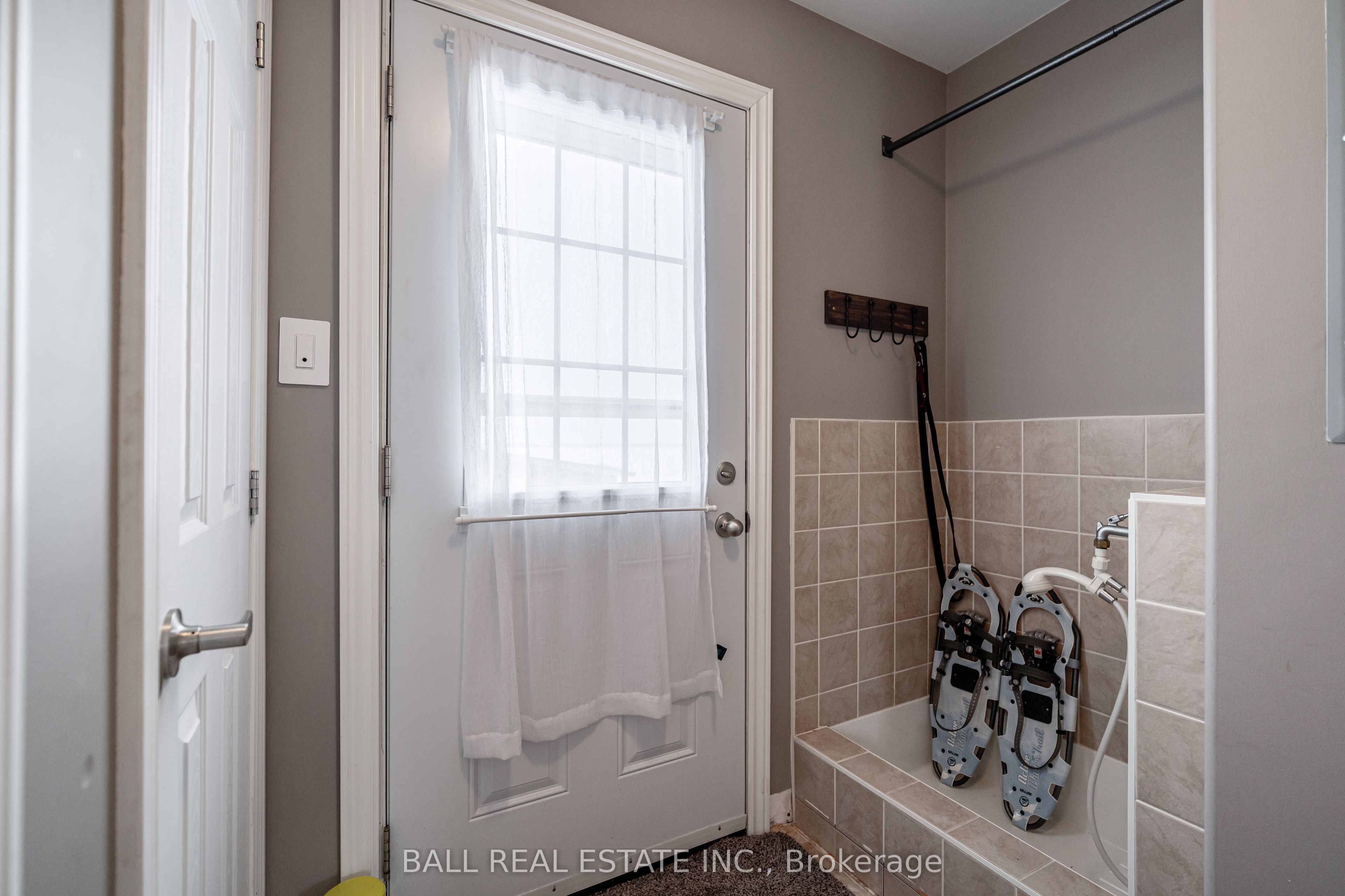 35 Elder Street Property Photo 25