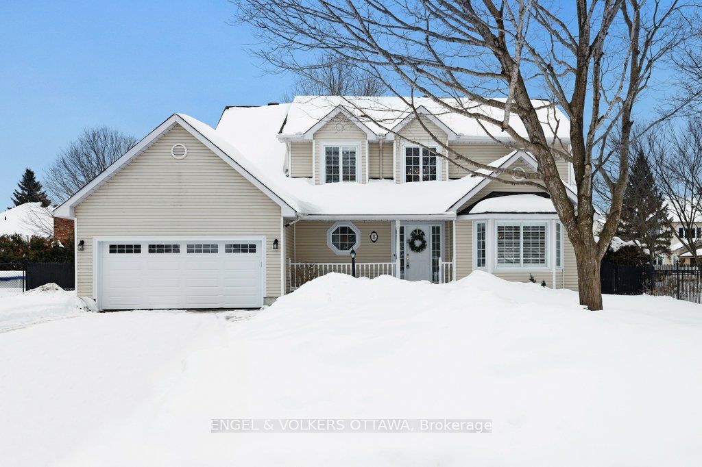 8 Mary Hill Crescent Property Photo
