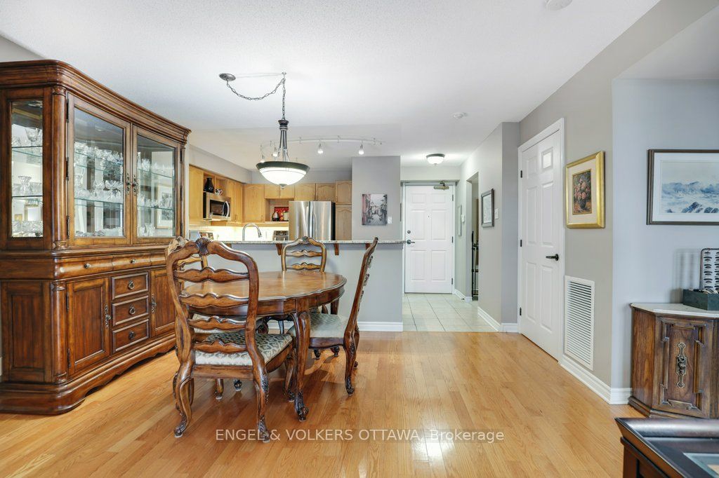 #606 - 120 Grant Carman Drive Property Photo 16