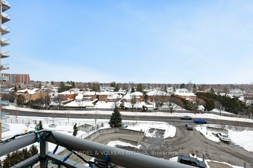 #606 - 120 Grant Carman Drive Property Photo 21
