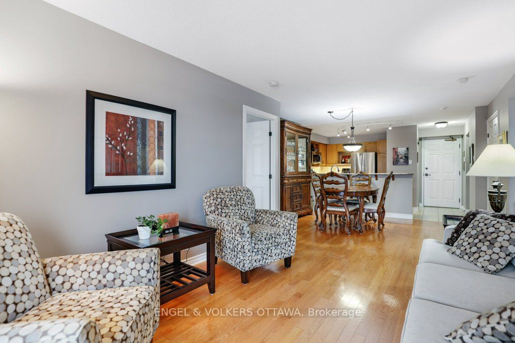 #606 - 120 Grant Carman Drive Property Photo 22