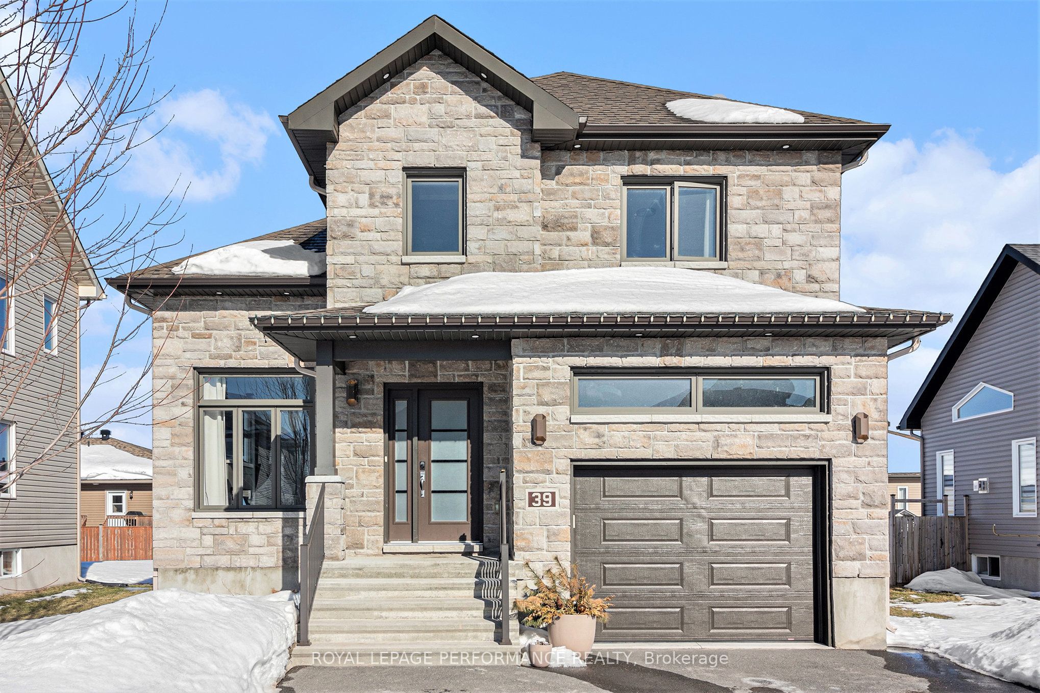 39 Brisson Street Property Photo