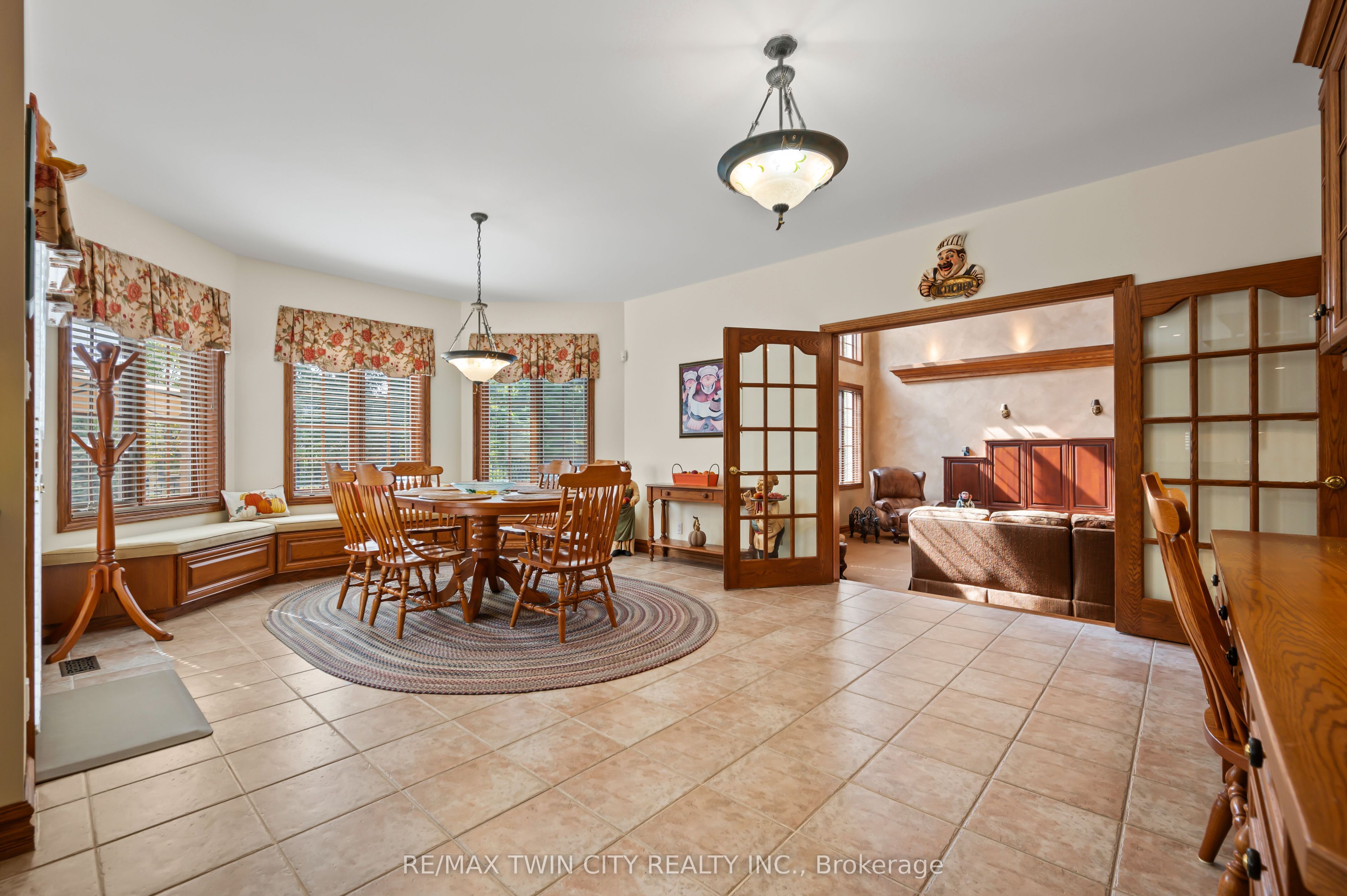375 River Oak Place Property Photo 13