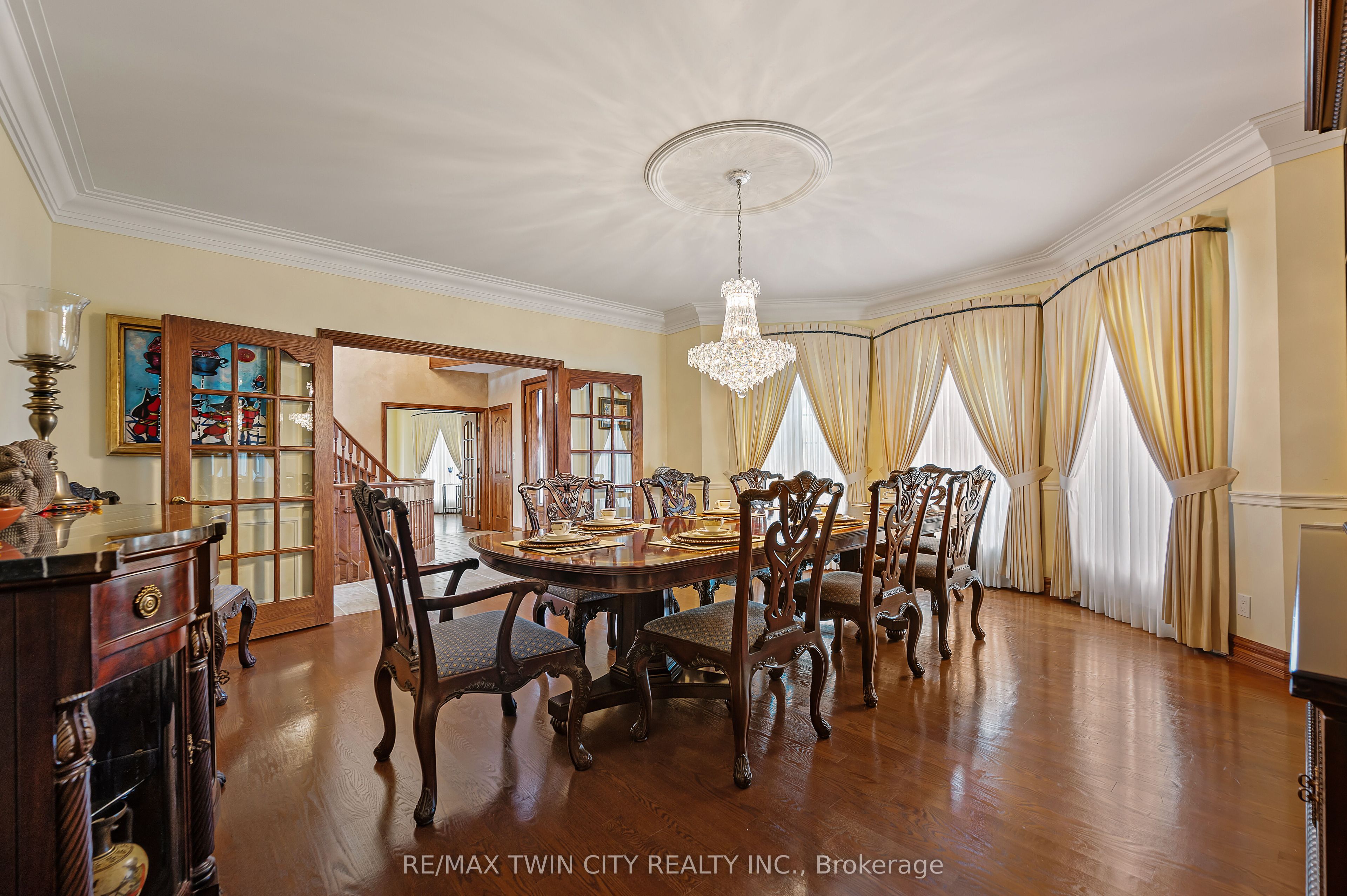 375 River Oak Place Property Photo 17