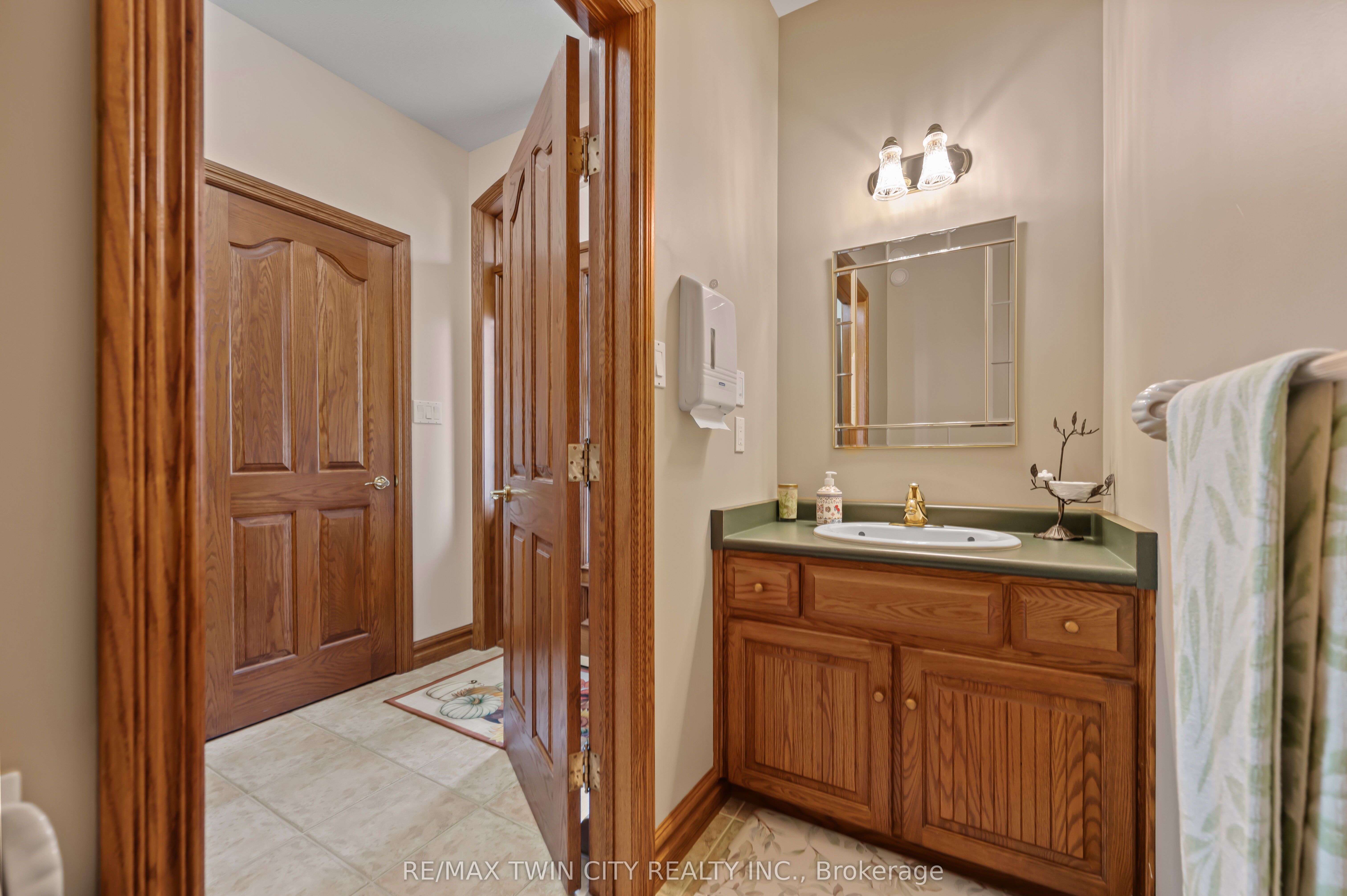 375 River Oak Place Property Photo 22