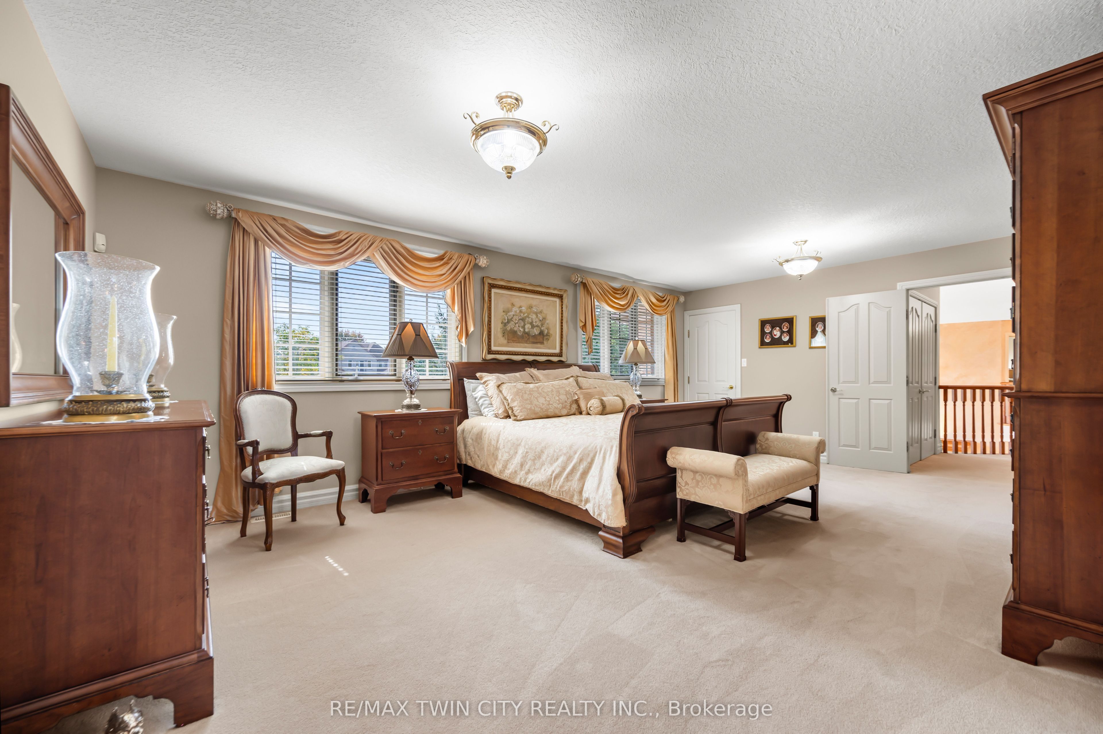 375 River Oak Place Property Photo 26