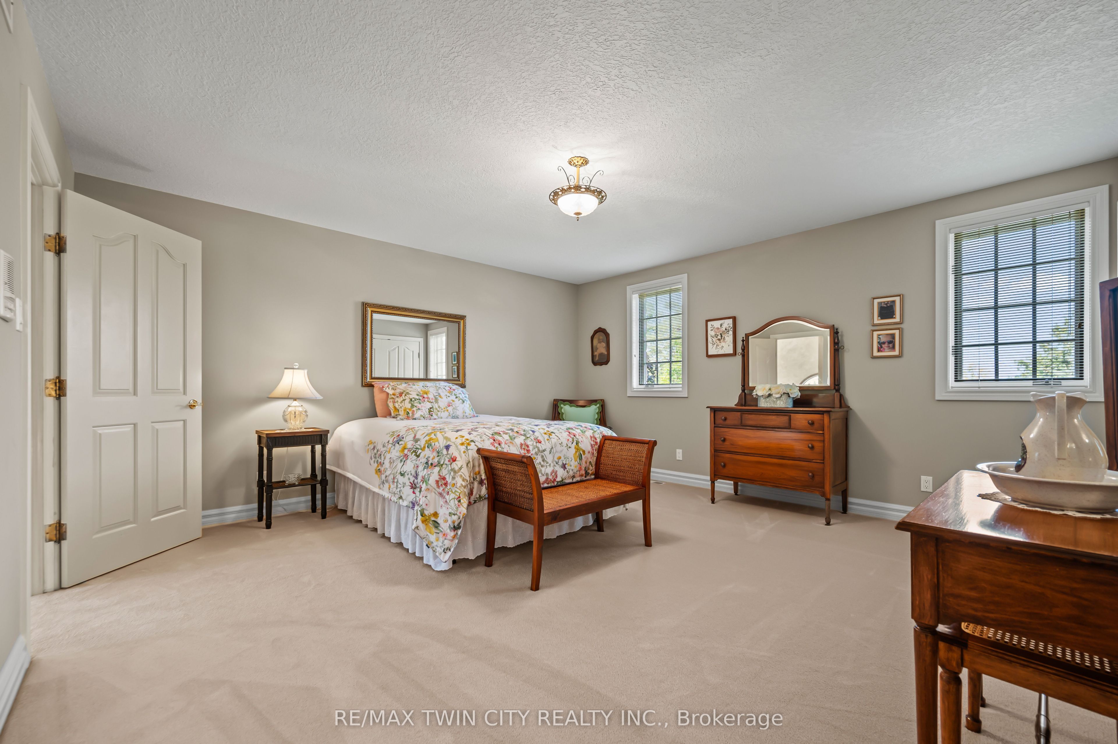 375 River Oak Place Property Photo 33