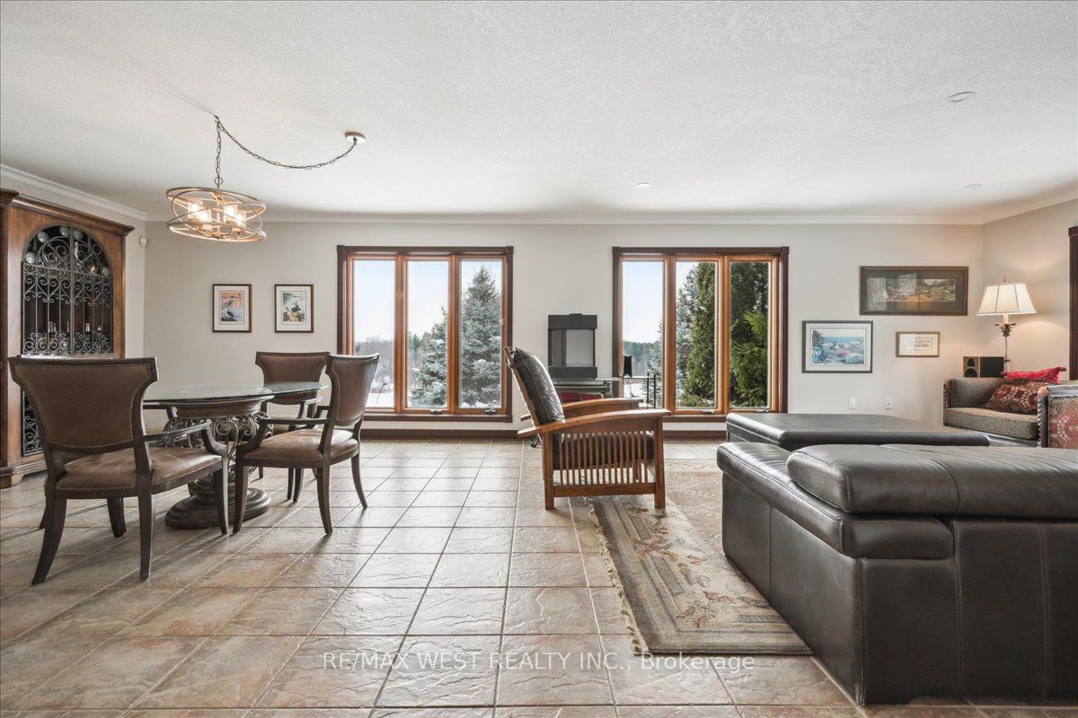331 Mountsberg Road Property Photo 5
