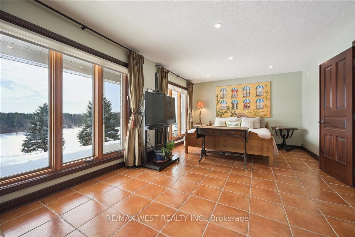 331 Mountsberg Road Property Photo 16