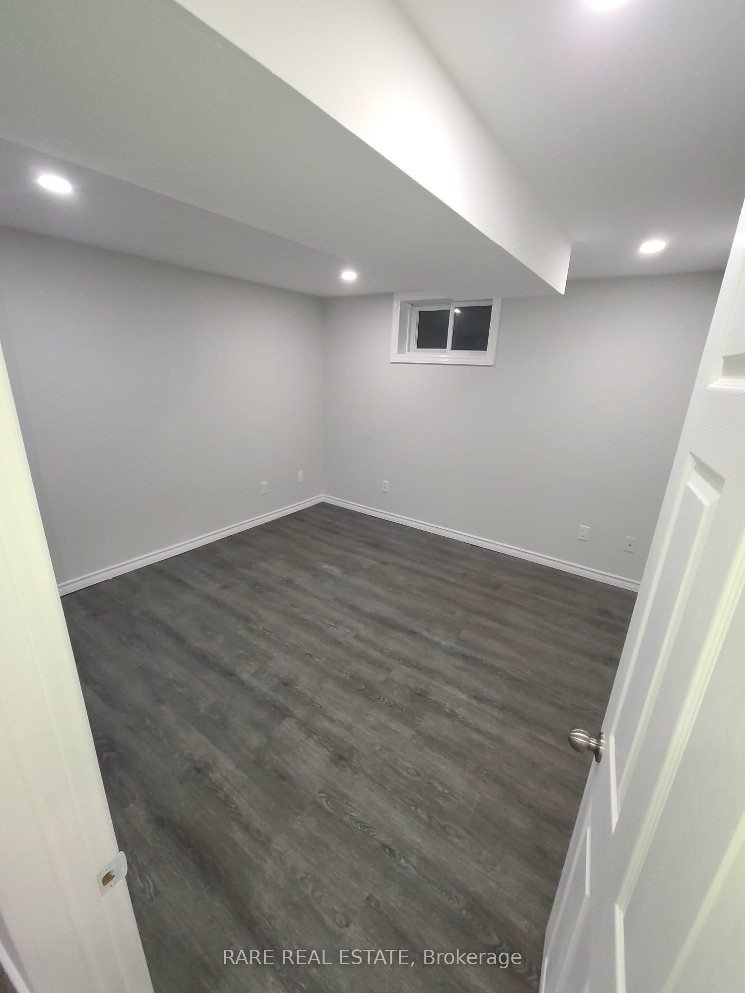 61 Wistow Street Property Photo 21