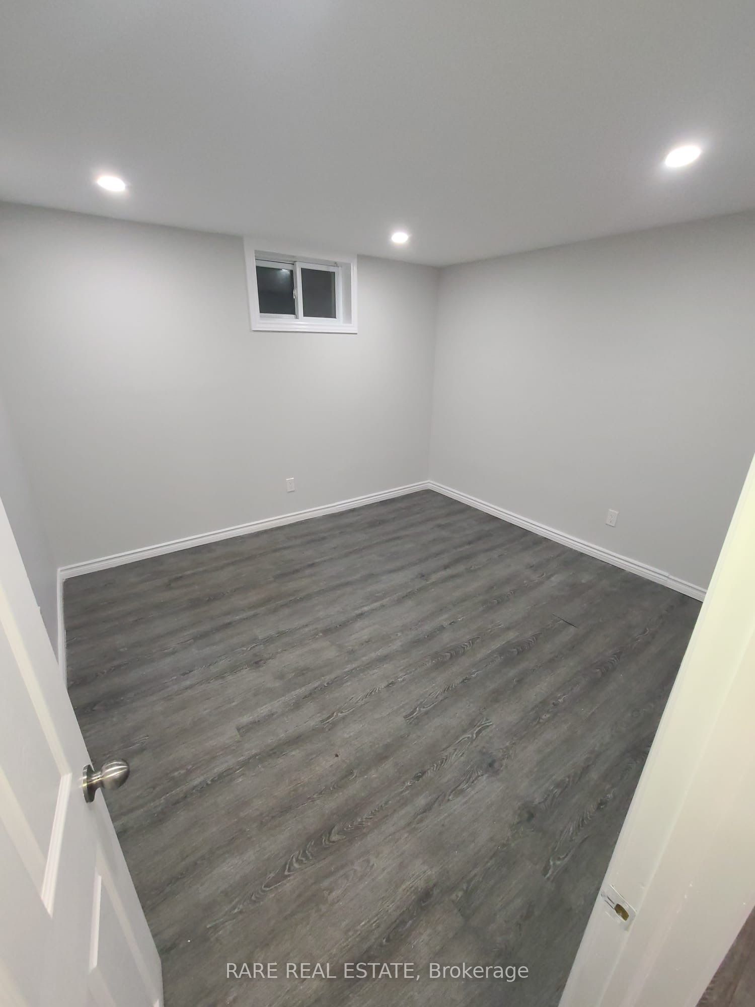 61 Wistow Street Property Photo 22