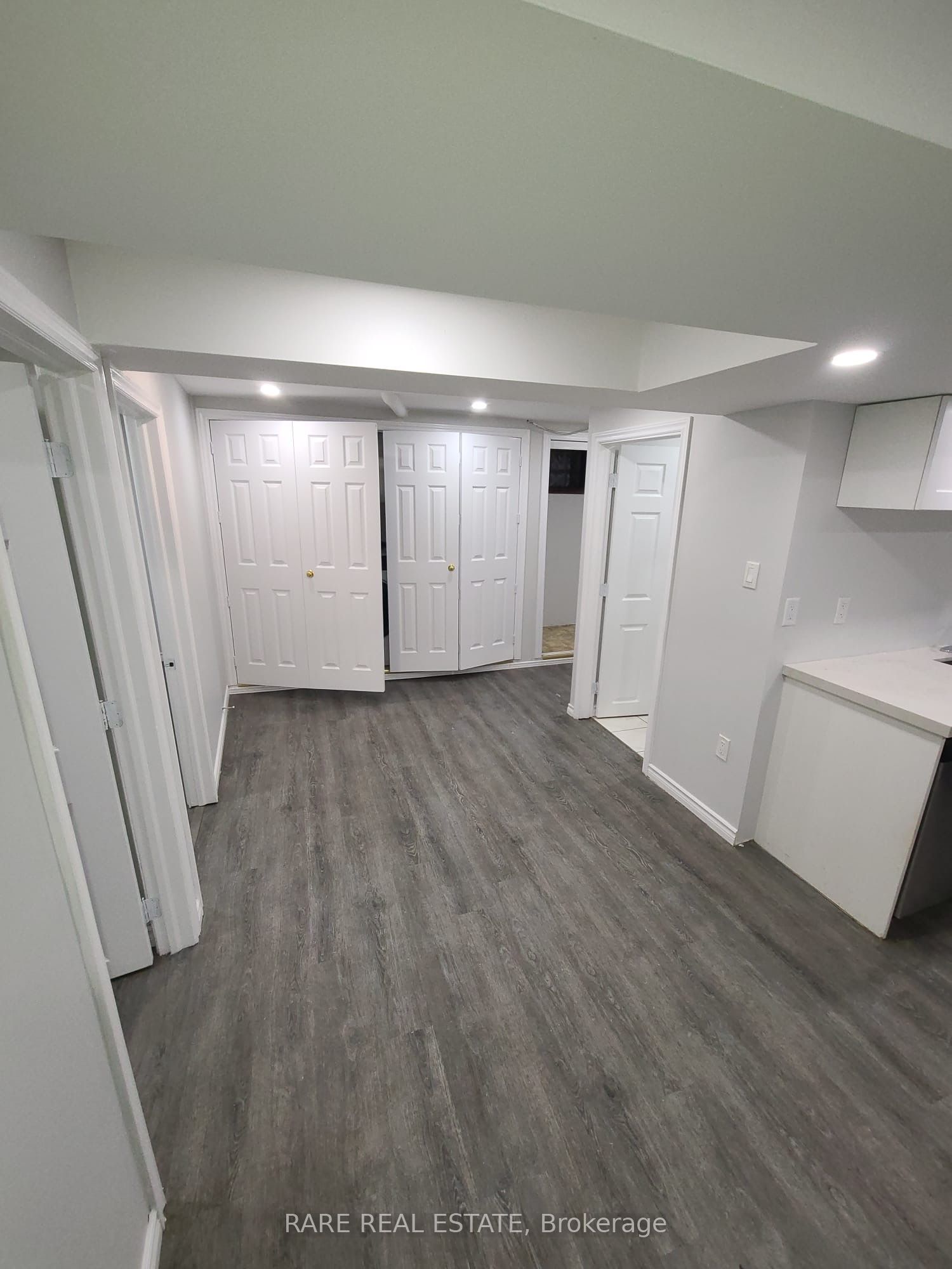 61 Wistow Street Property Photo 23