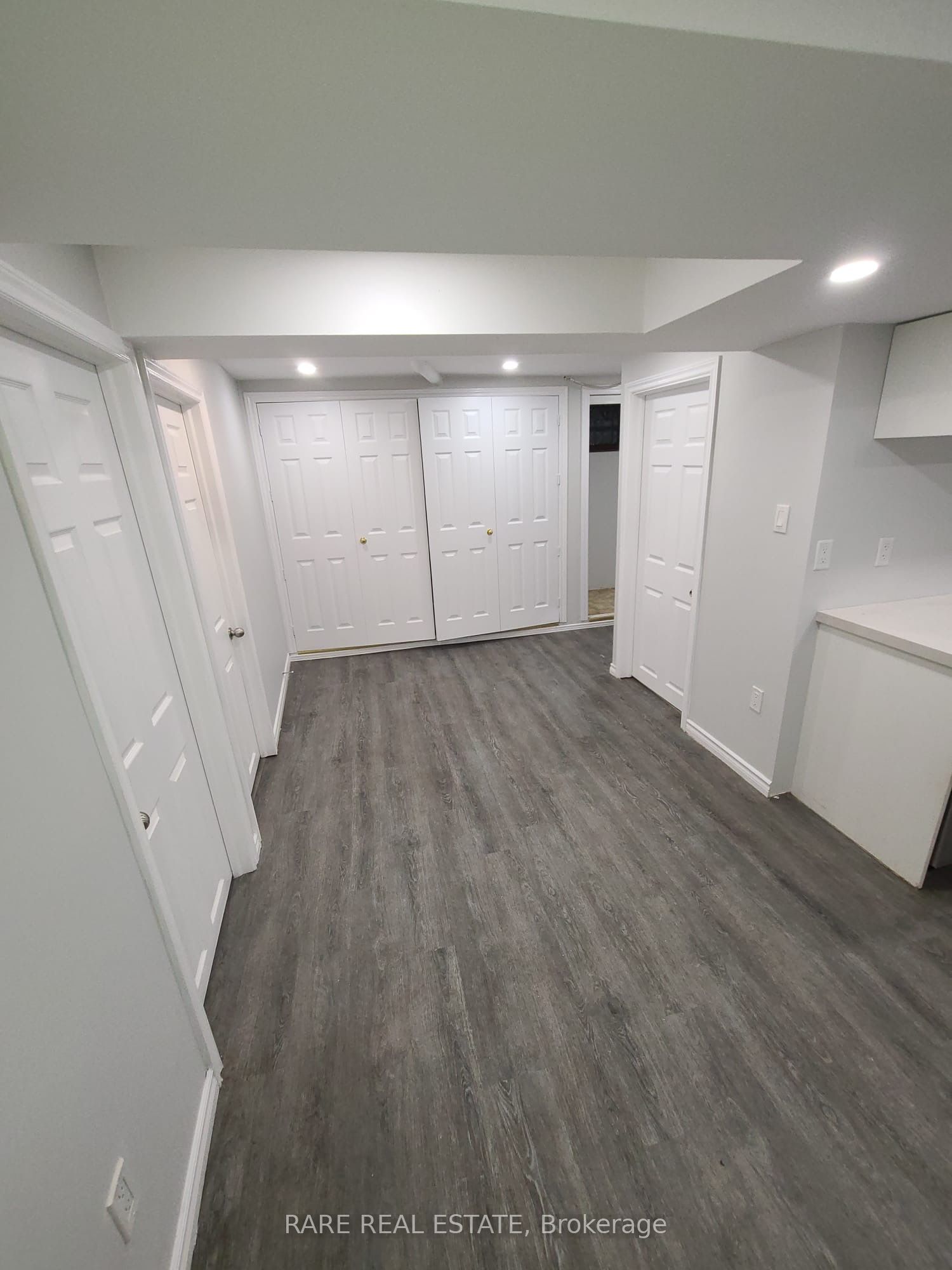 61 Wistow Street Property Photo 24