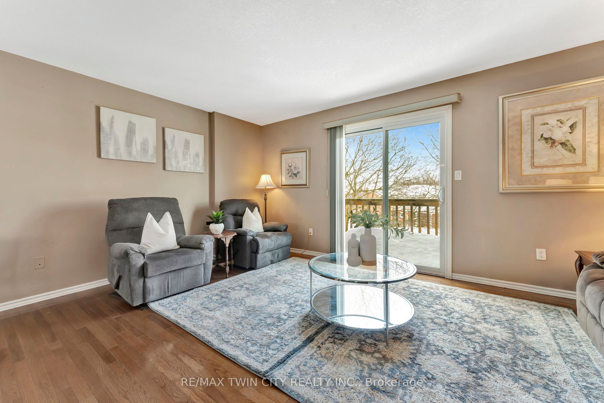 #8 - 205 Highland Crescent Property Photo 19