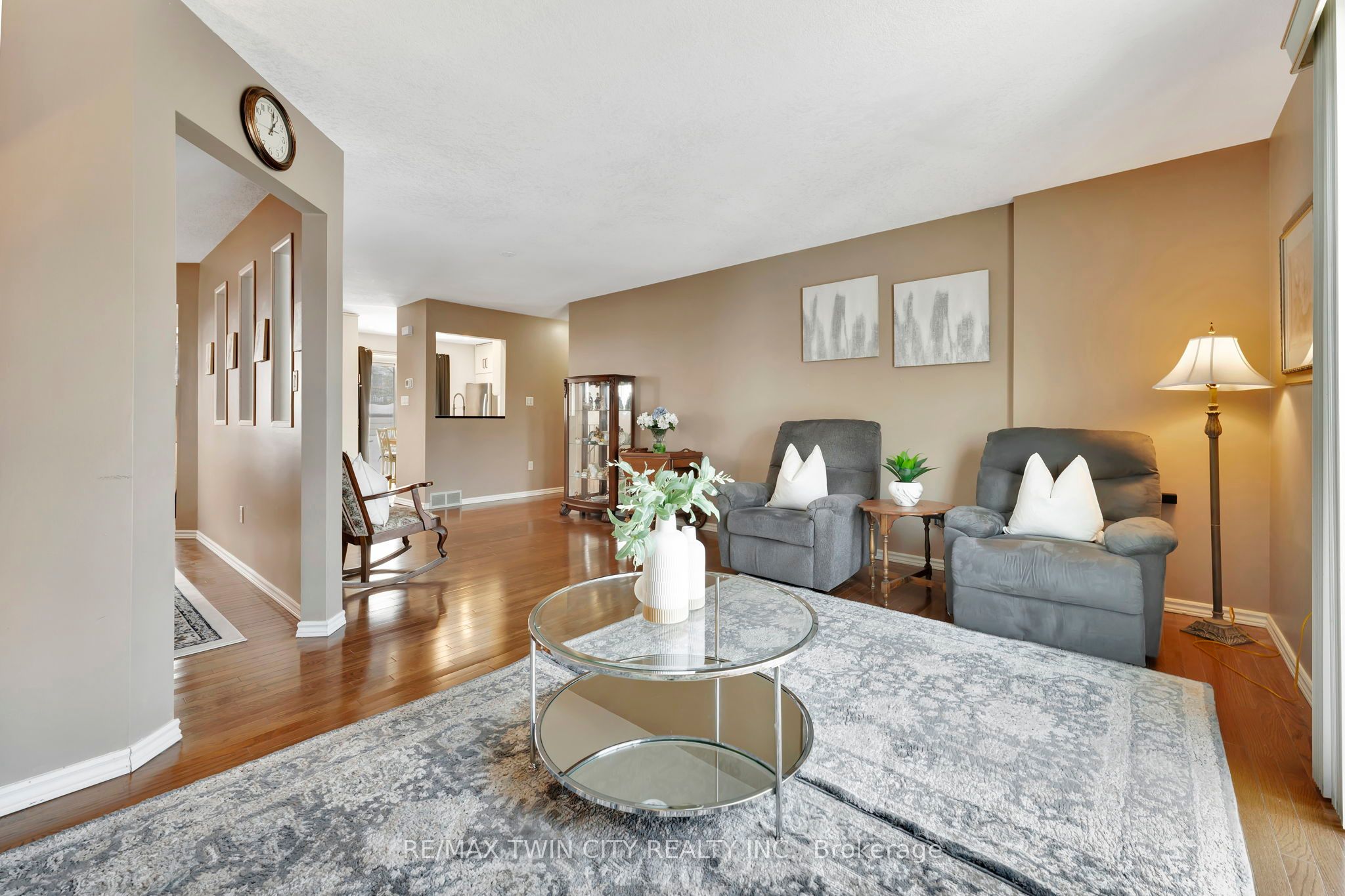 #8 - 205 Highland Crescent Property Photo 21