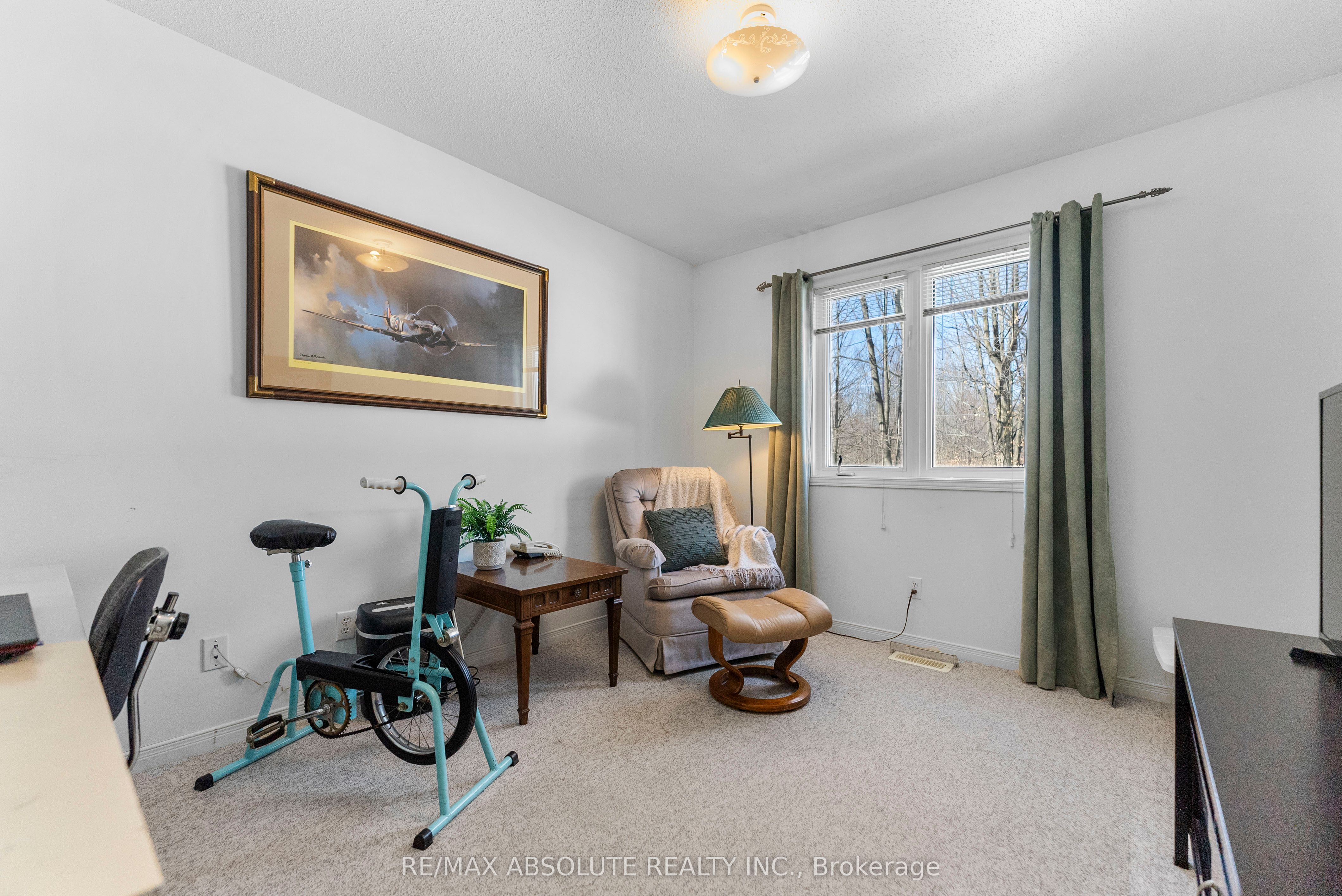 123 Woodridge Crescent Property Photo 23