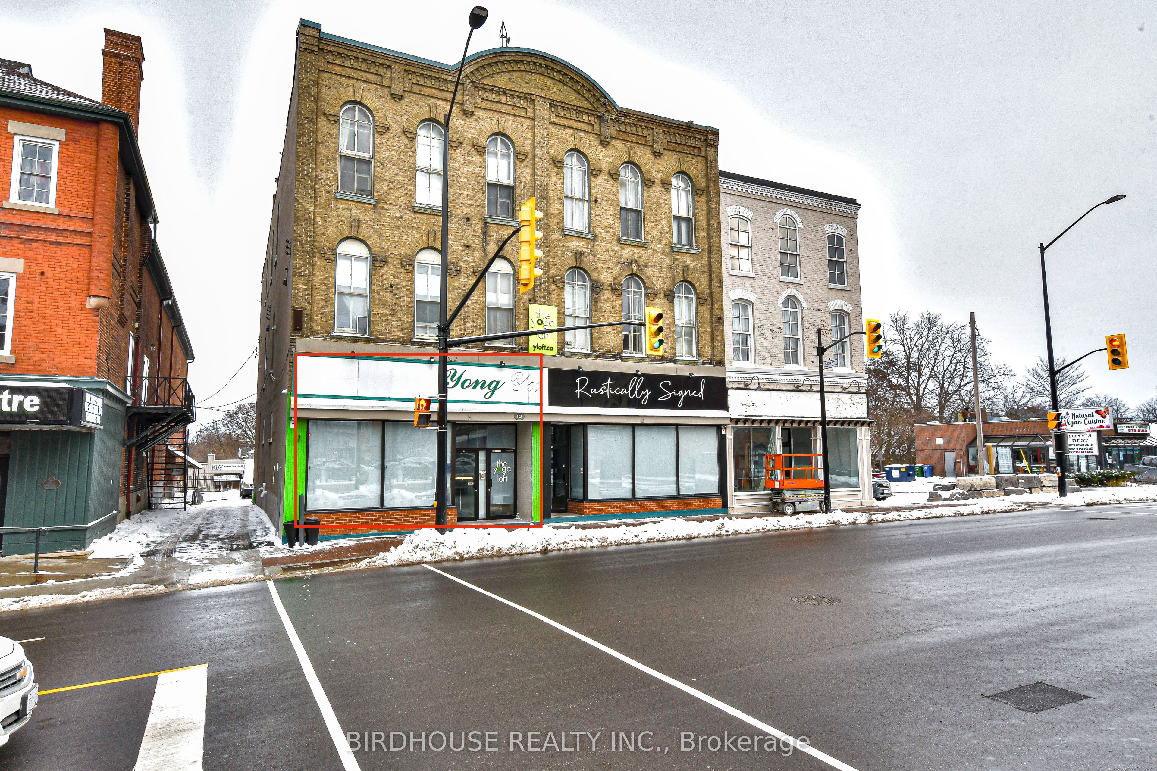8 Lindsay Street Property Photo 2