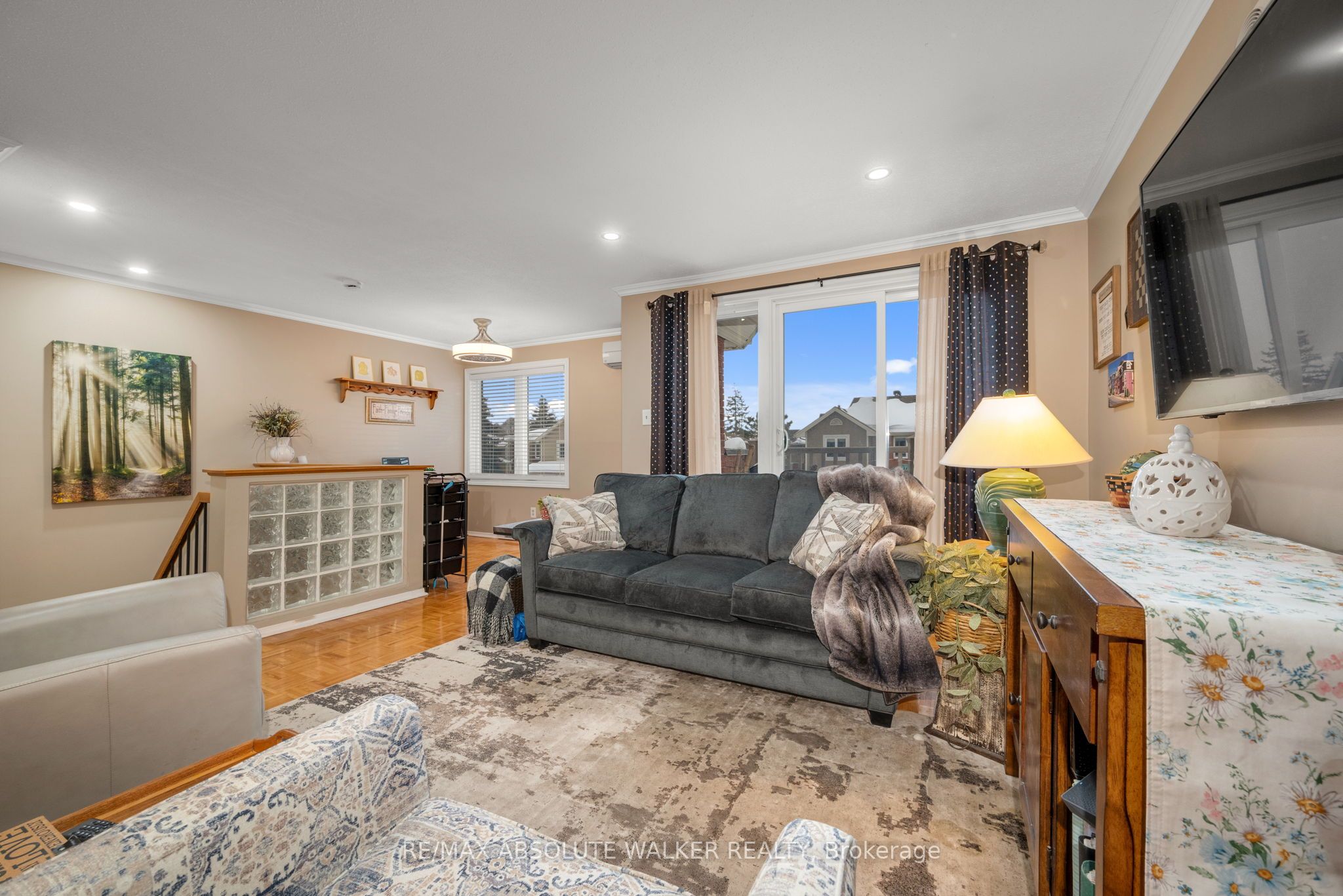#201 - 1768 Marsala Crescent Property Photo 5