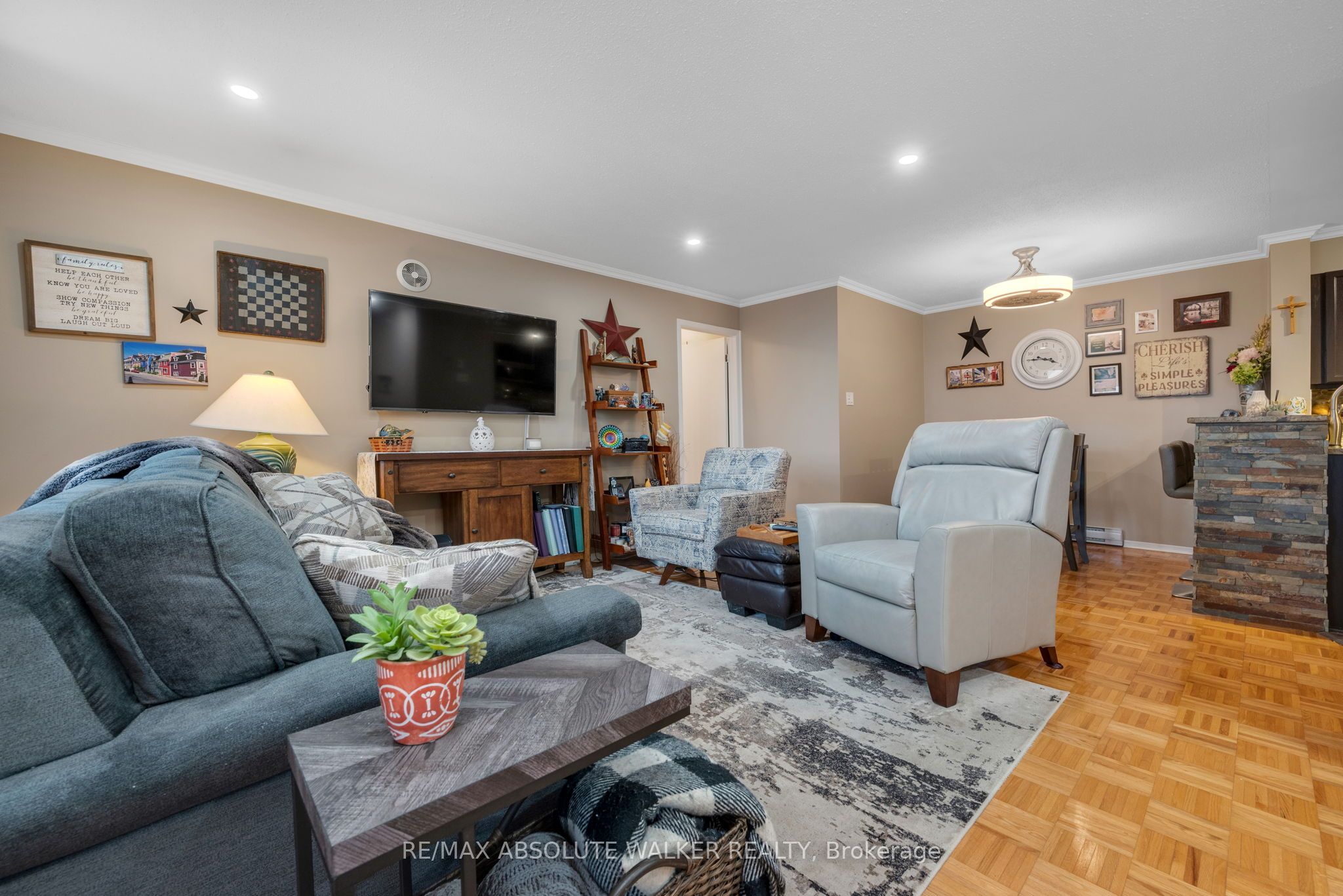 #201 - 1768 Marsala Crescent Property Photo 7