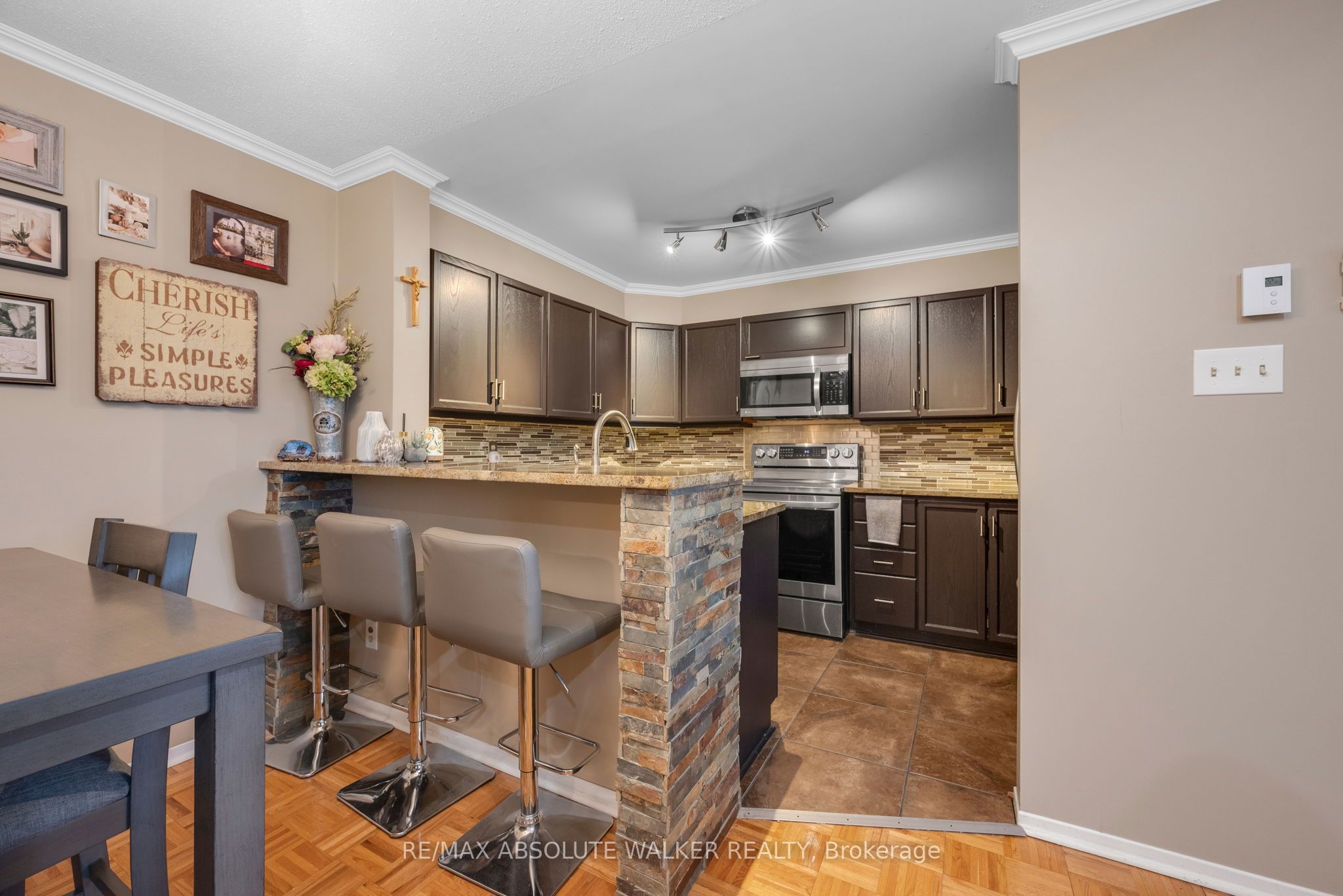 #201 - 1768 Marsala Crescent Property Photo 12